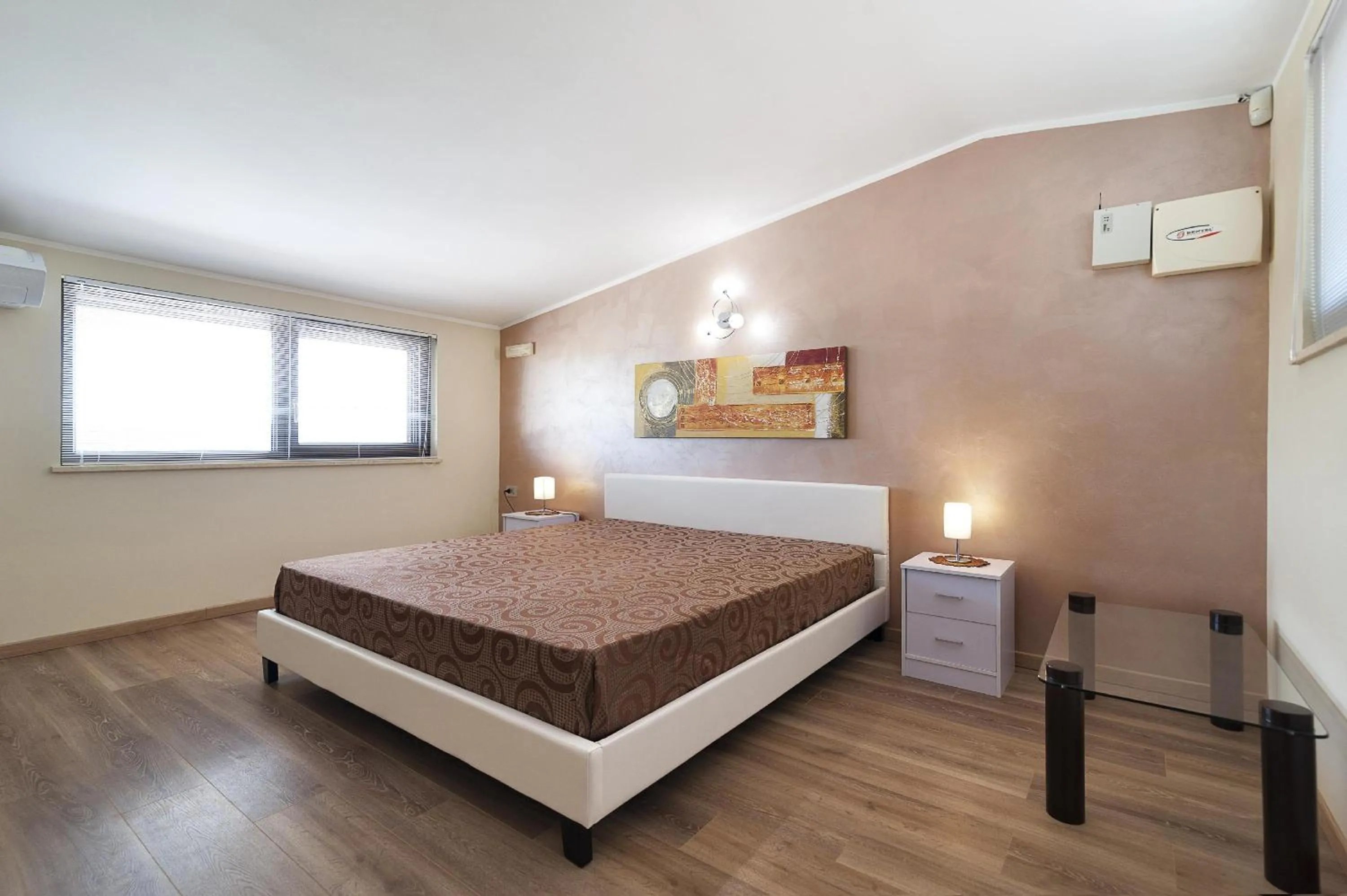 Bed in meadow luxury villa
