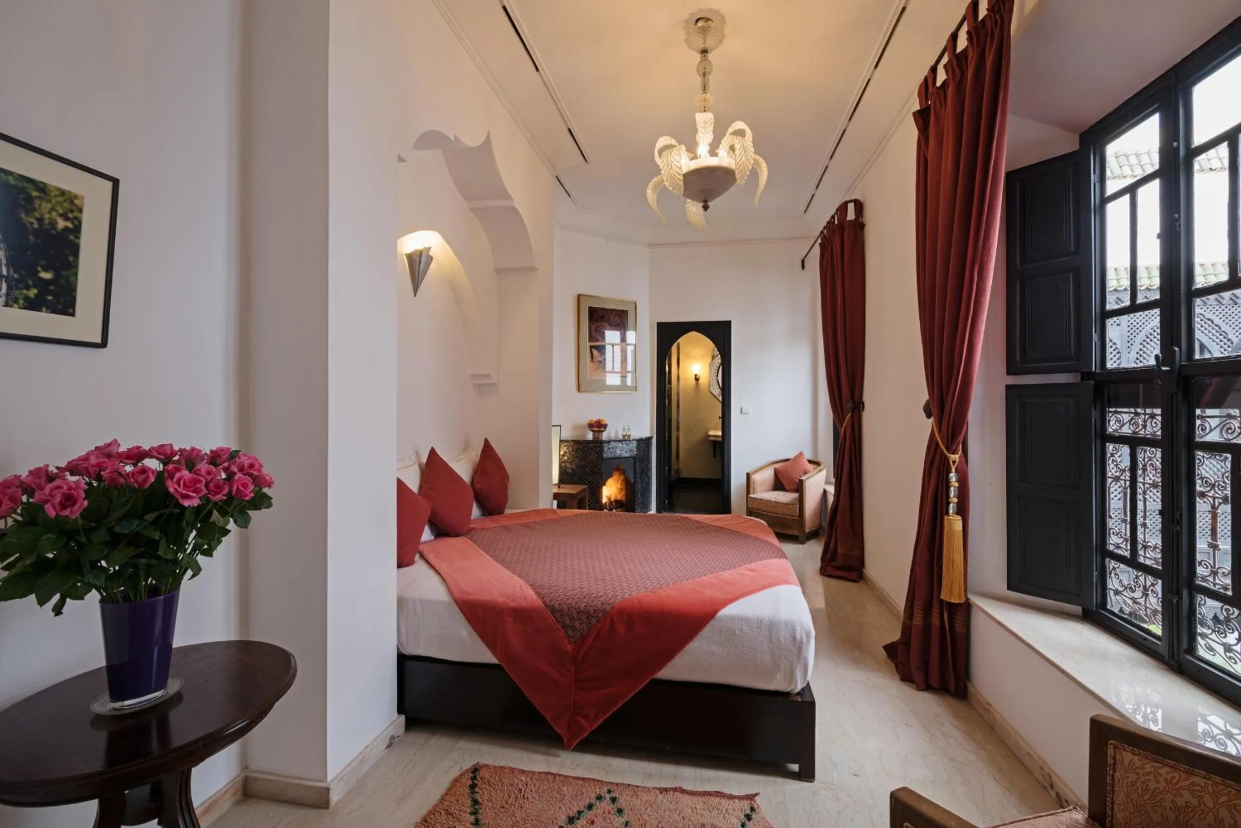 Photo of the whole room, Bed in Riad Azzar