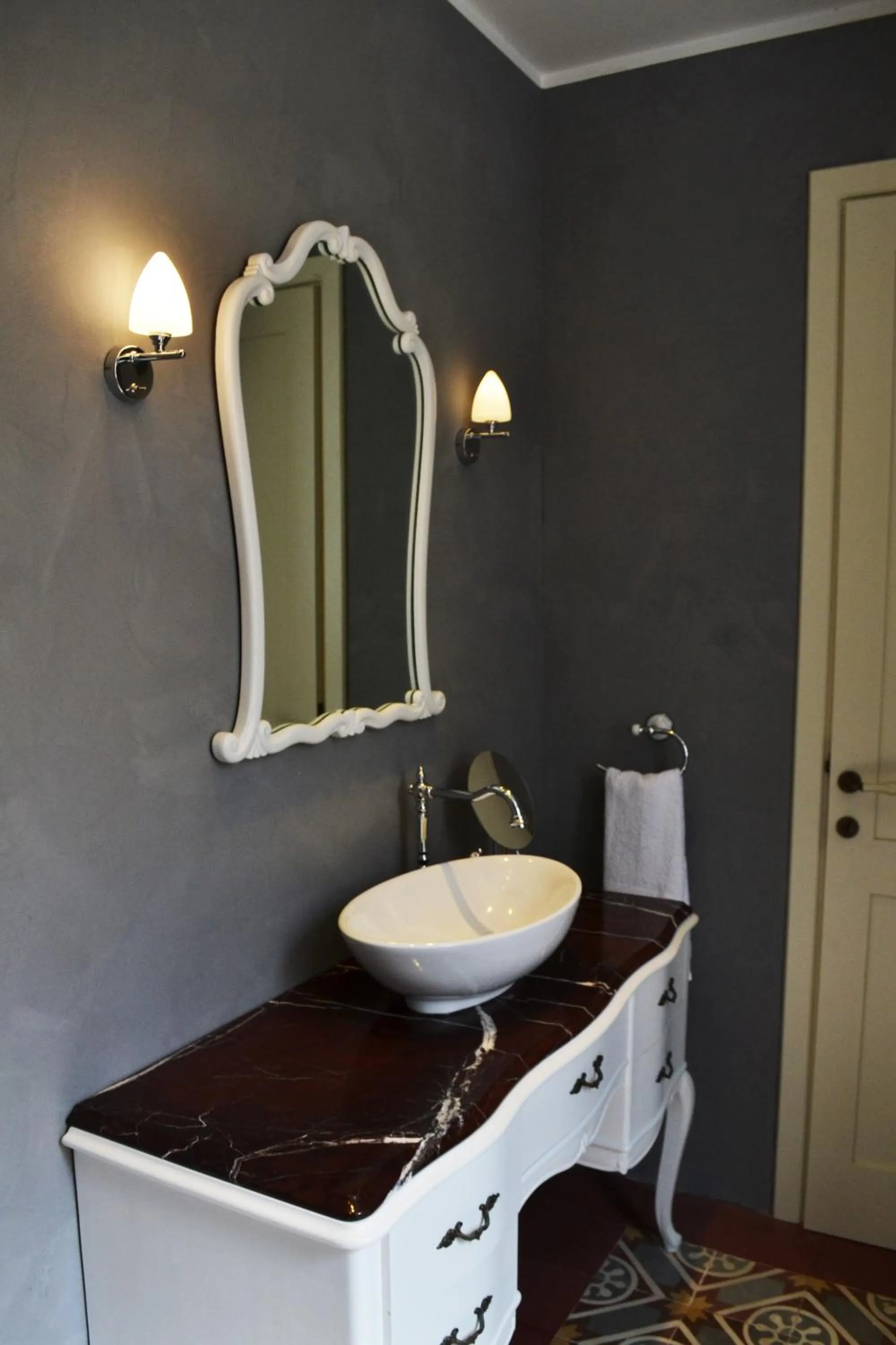 Bathroom in Sally Port Suites