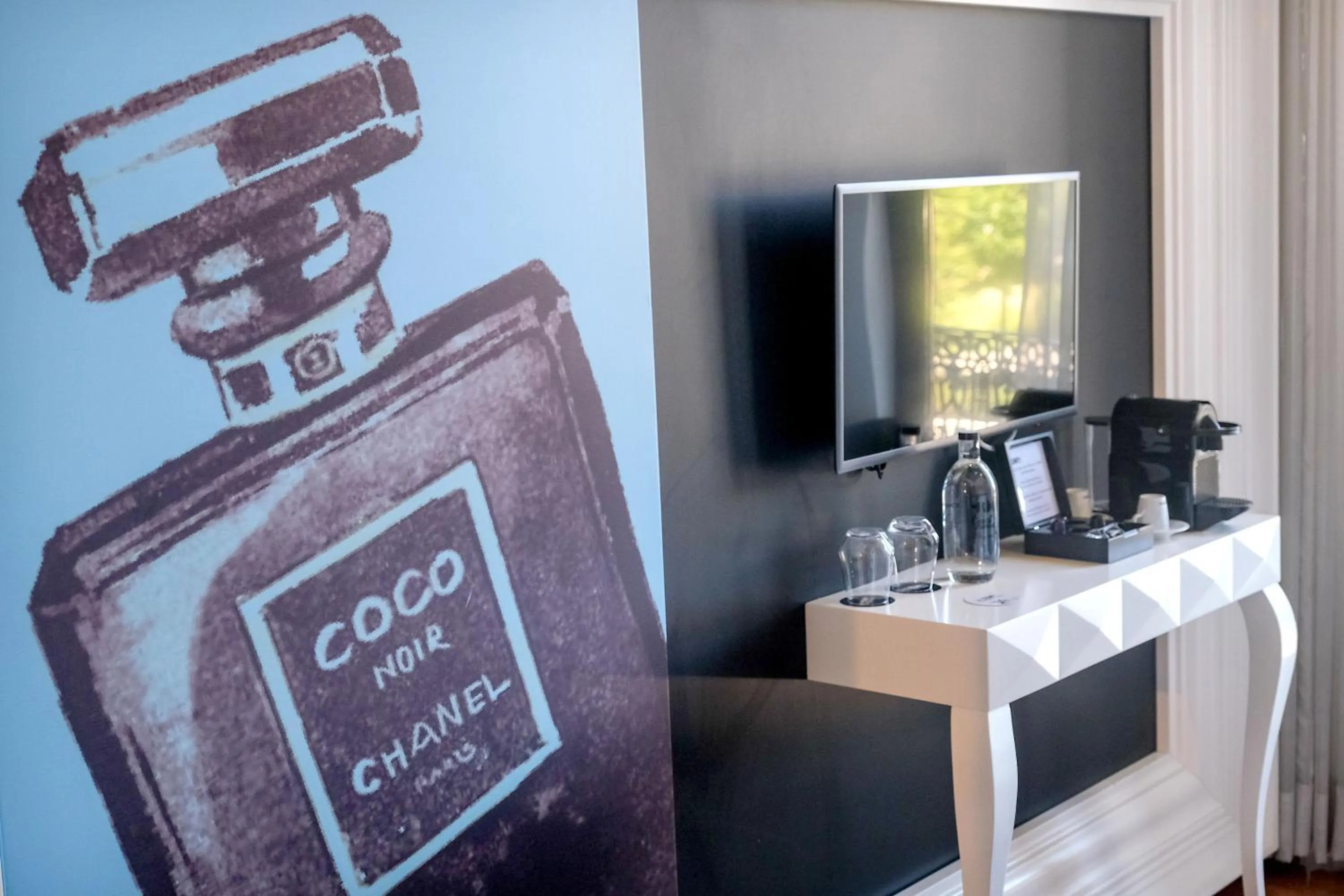 TV and multimedia in RM The Experience - Small Portuguese Hotels