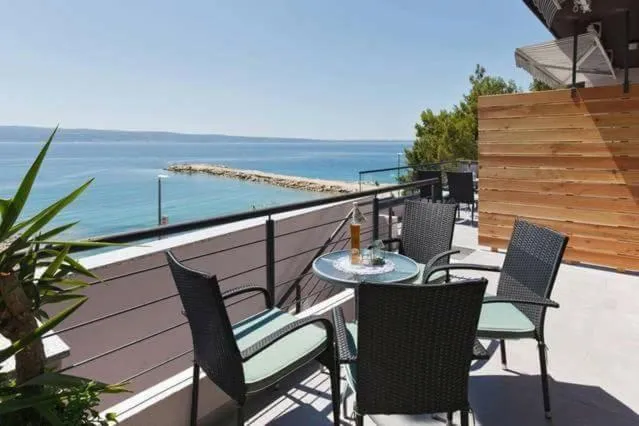 Property building in Apartments Romantica