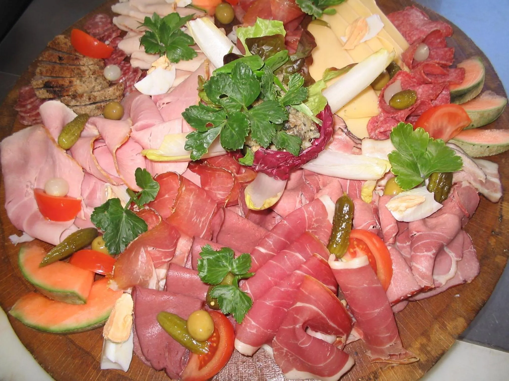 Restaurant/places to eat in Logis Gourmet & Relax Wellness Hotel De La Sure