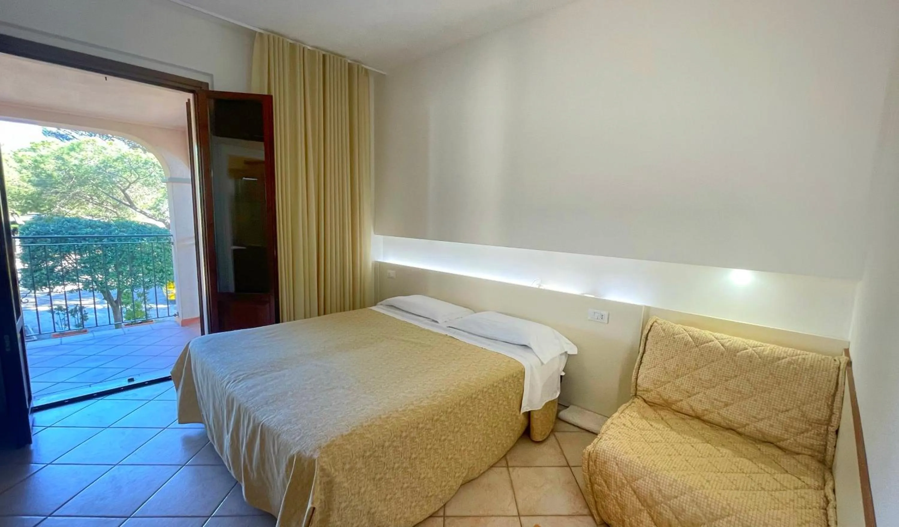 Bed in Hotel Boschetto