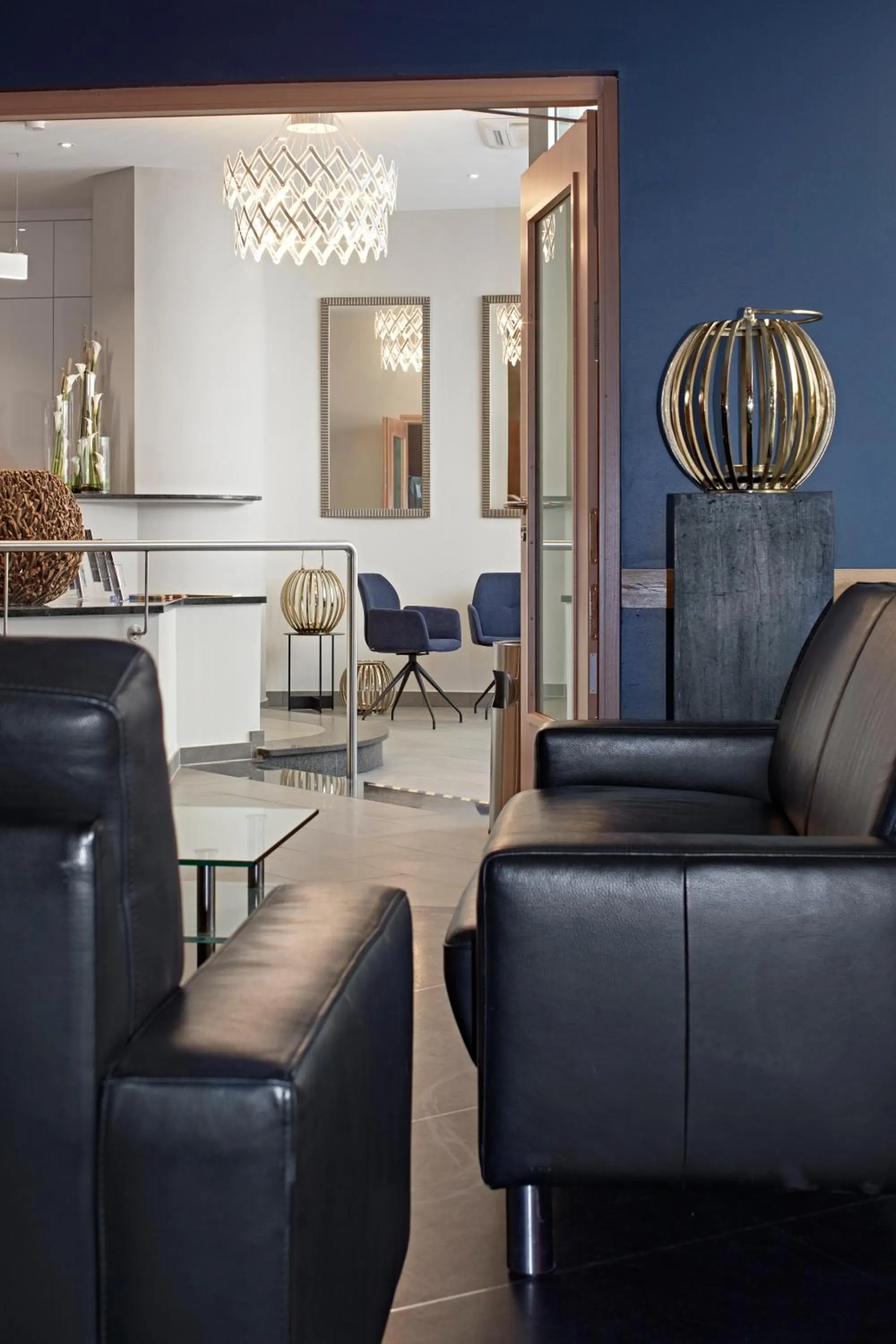 Lobby or reception in City Hotel