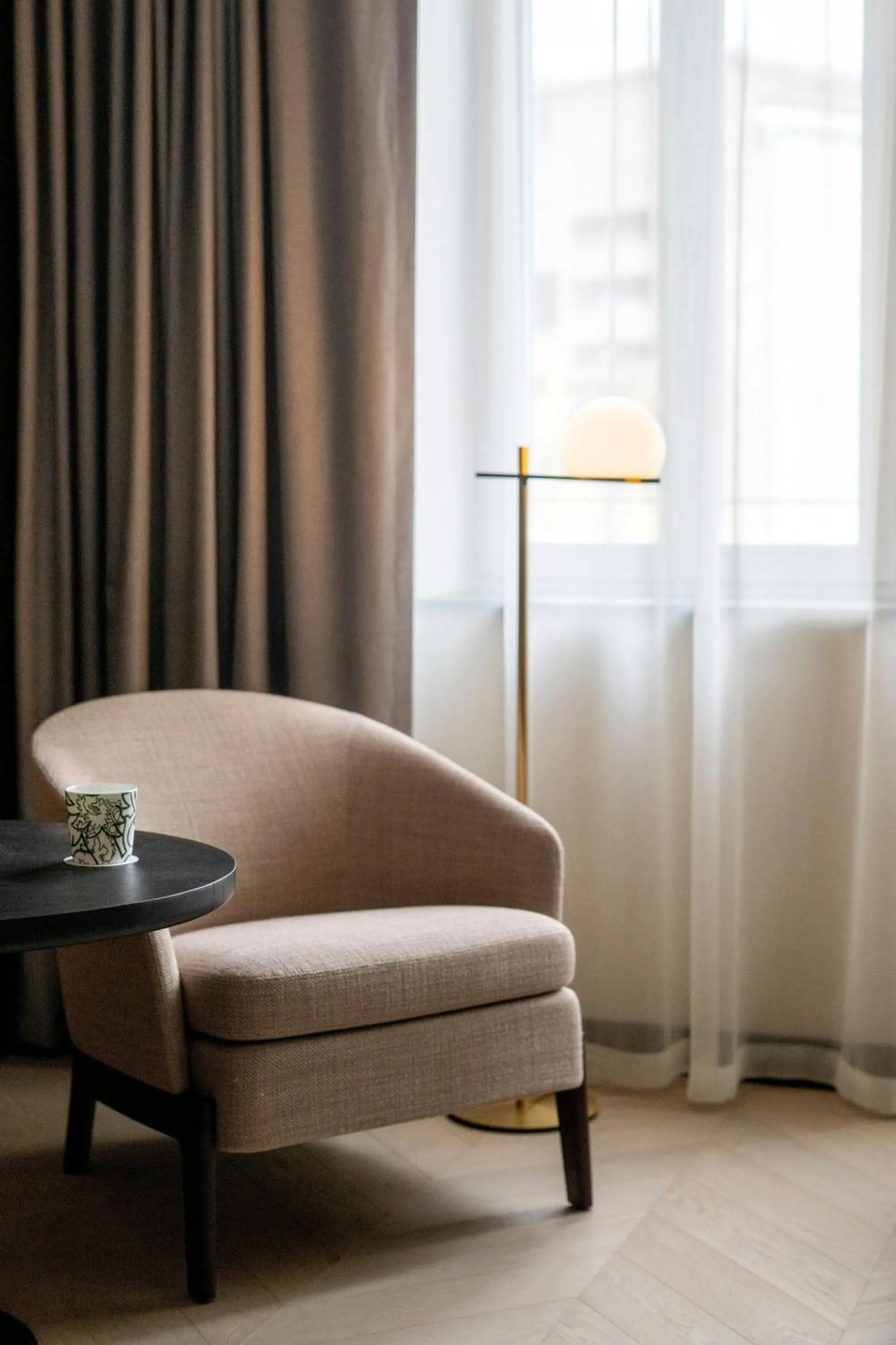 Photo of the whole room in Luxembourg Marriott Hotel Alfa