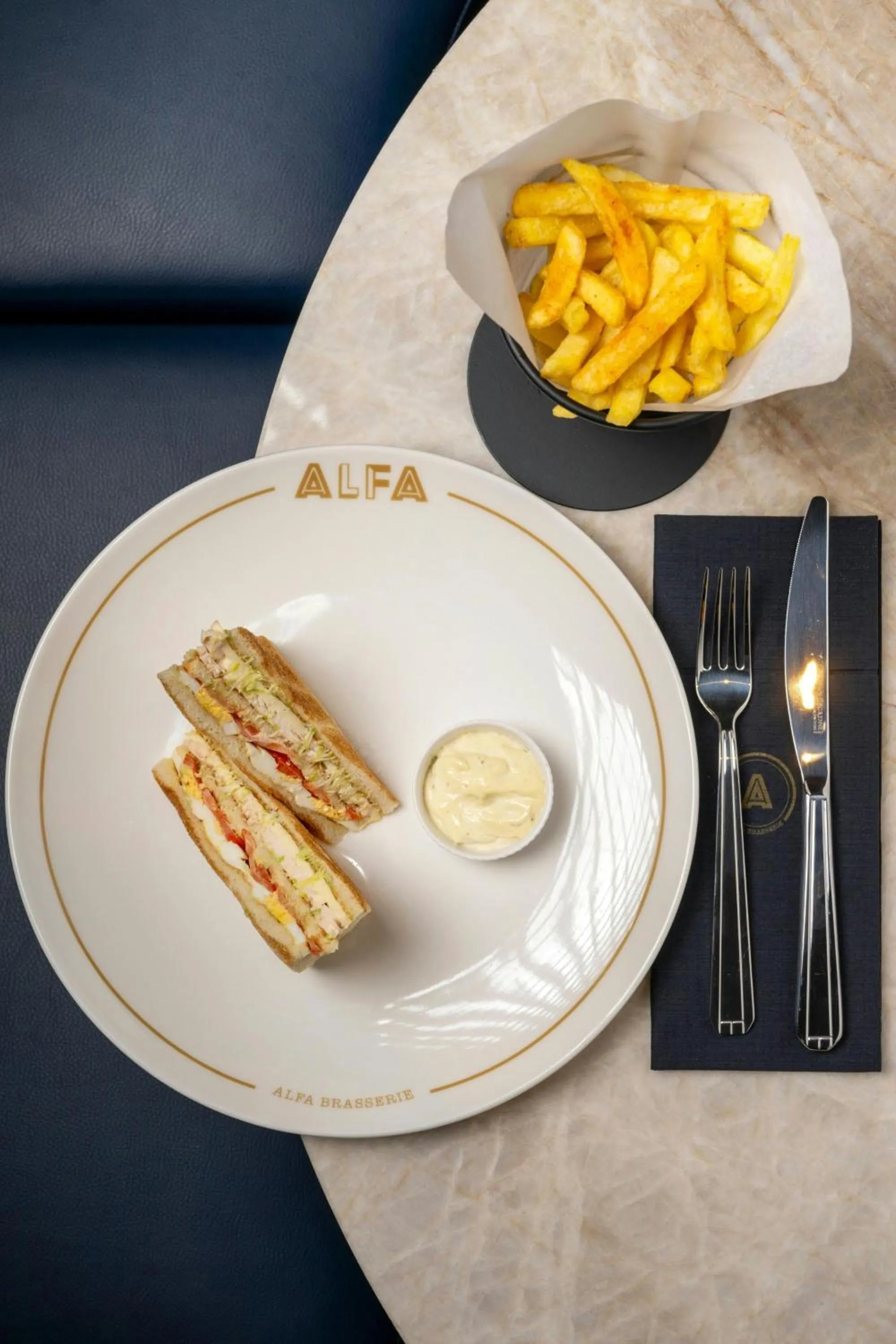 Restaurant/places to eat in Luxembourg Marriott Hotel Alfa