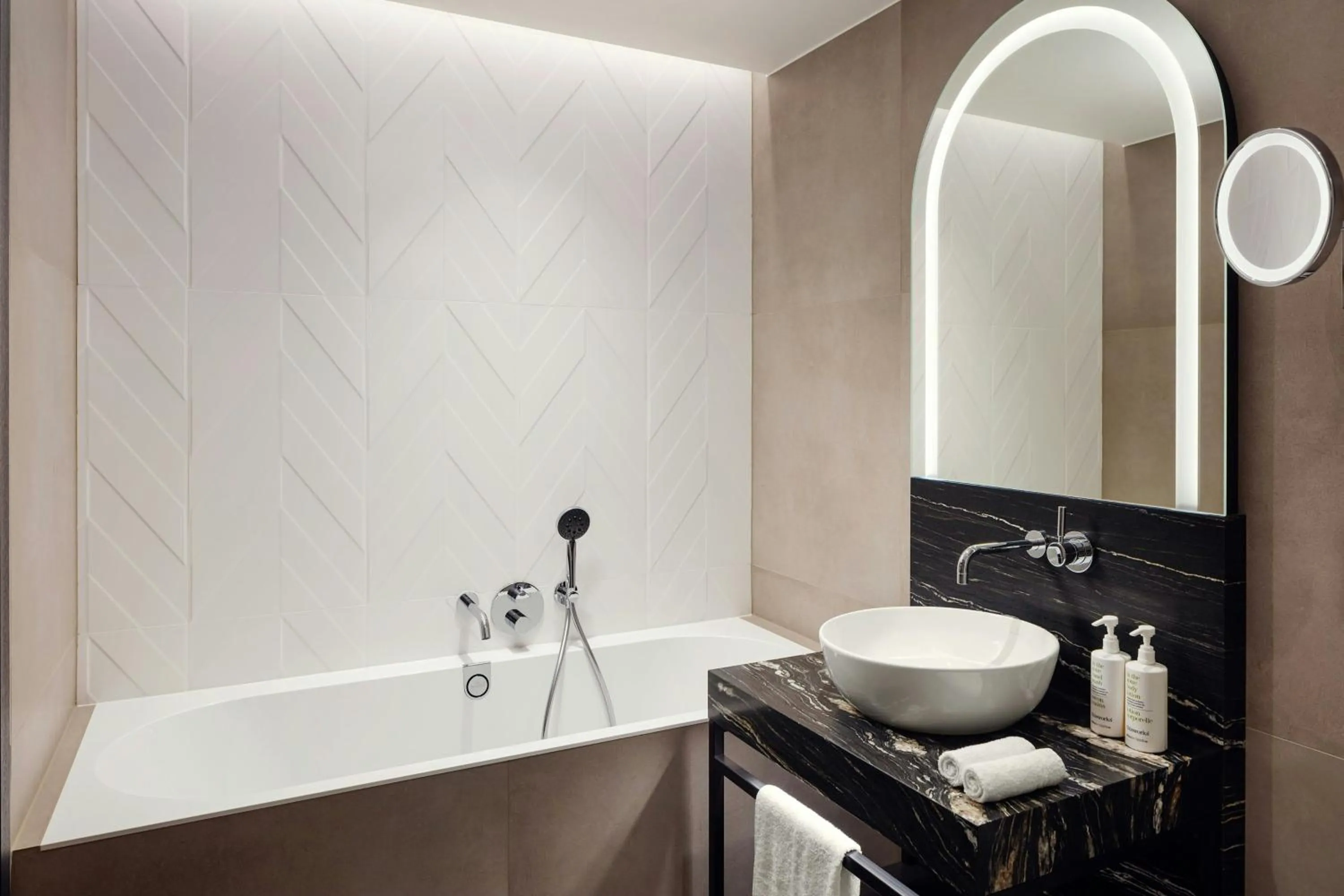 Bathroom in Luxembourg Marriott Hotel Alfa