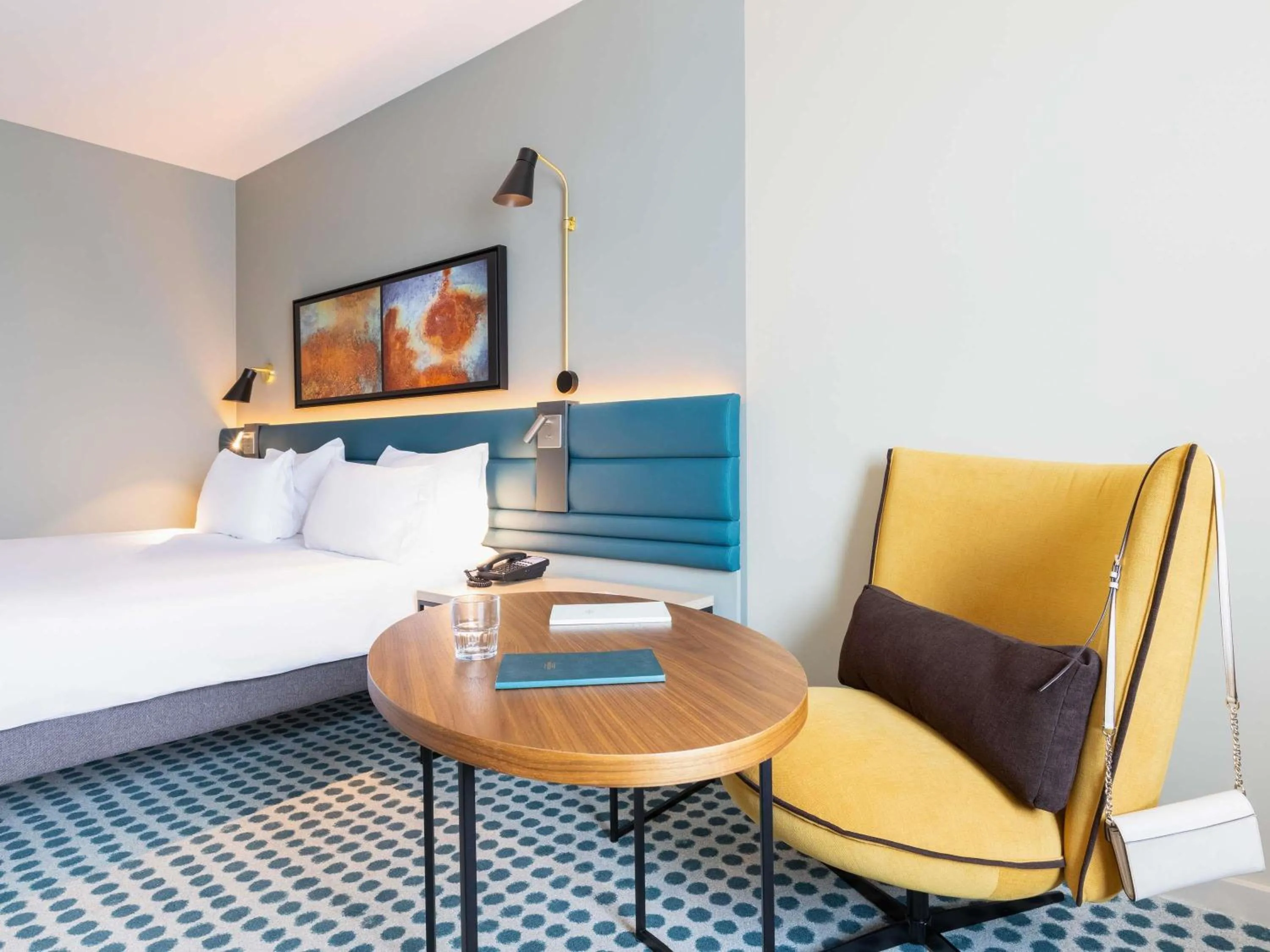 Bedroom, Bed in Novotel Luxembourg Kirchberg