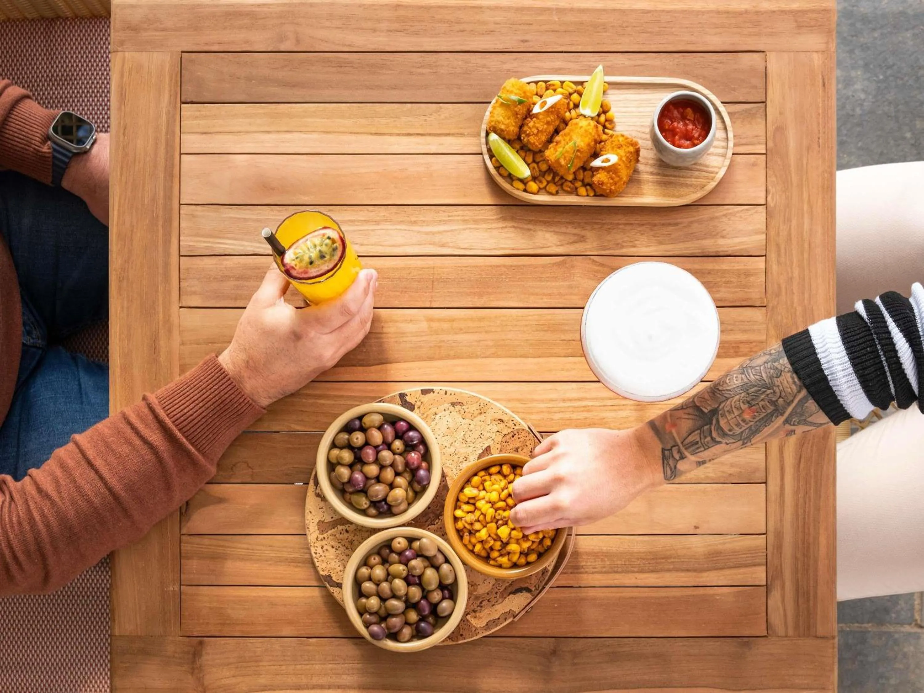 Lounge or bar in Novotel Luxembourg Kirchberg