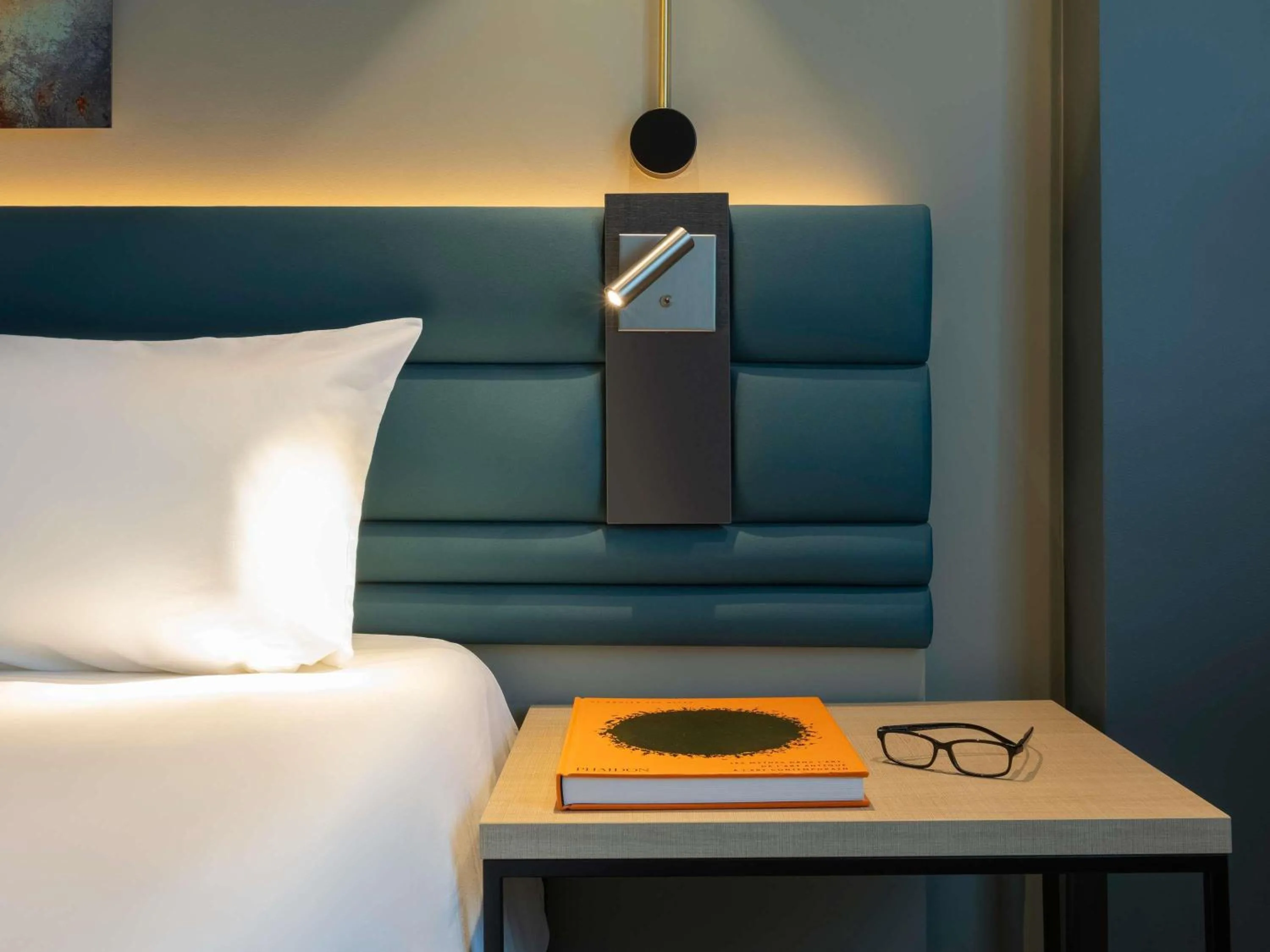 Bedroom, Bed in Novotel Luxembourg Kirchberg