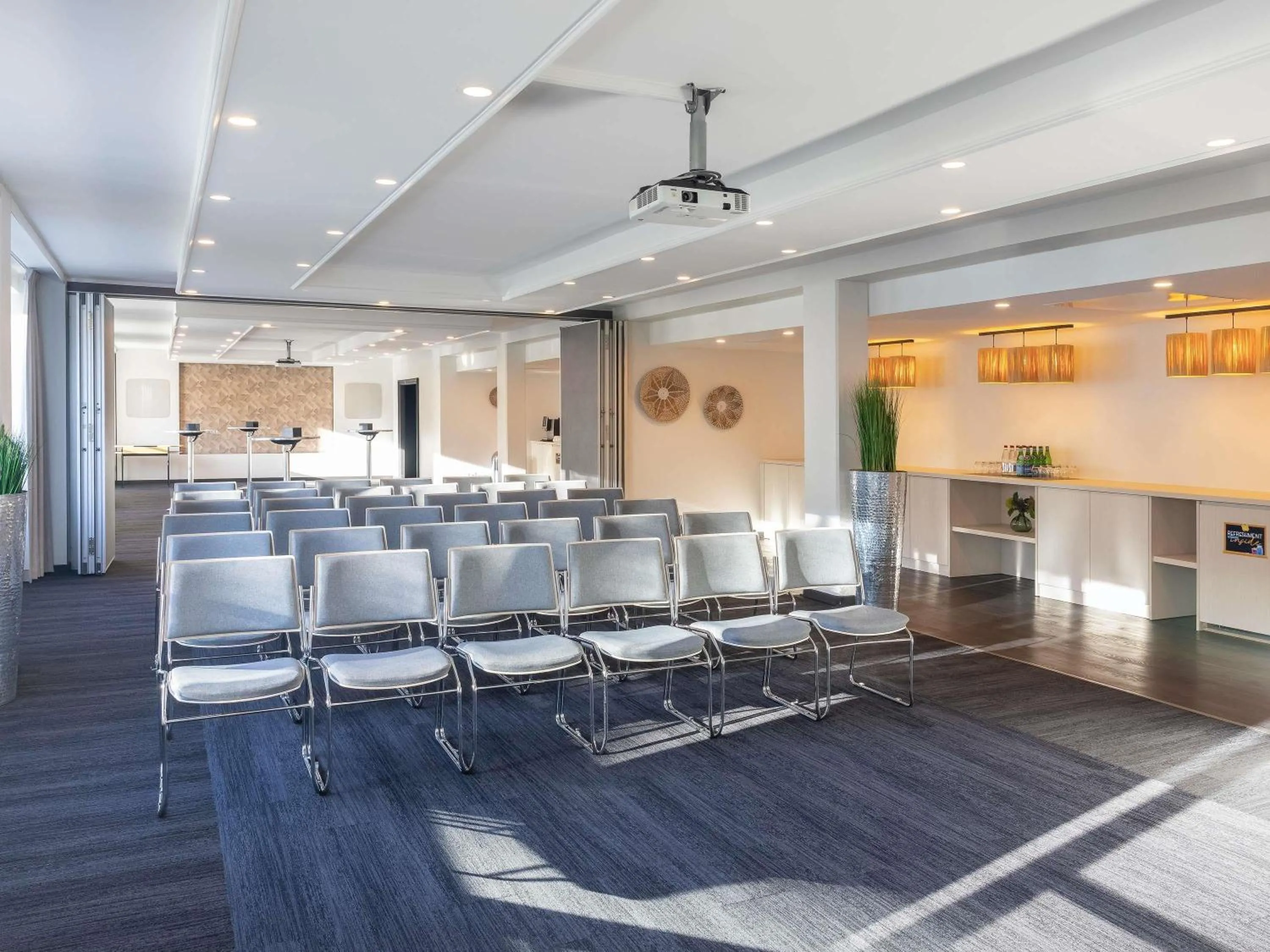 Meeting/conference room in Novotel Luxembourg Kirchberg