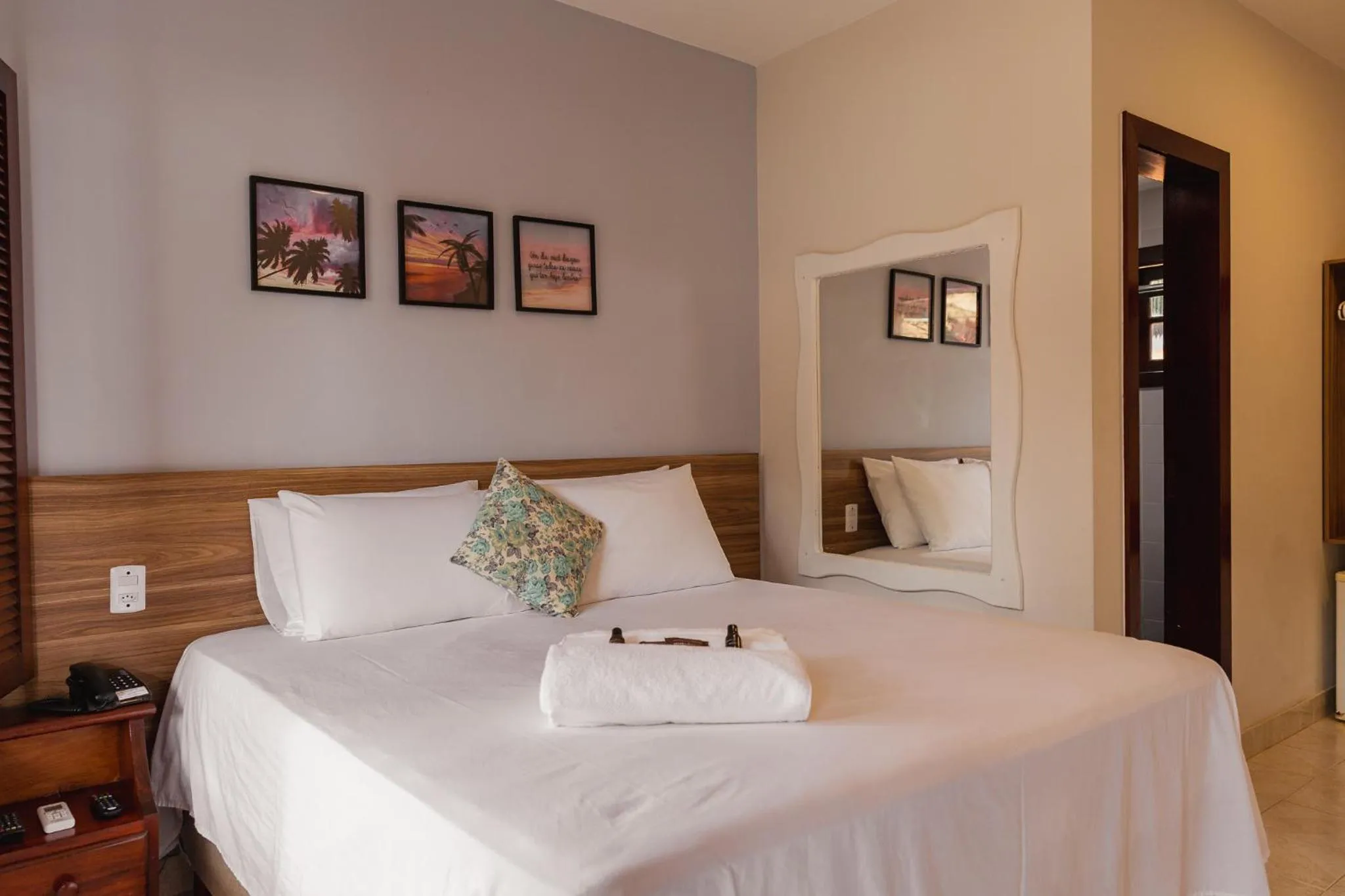 Bedroom, Bed in Pousada Algodão da Praia