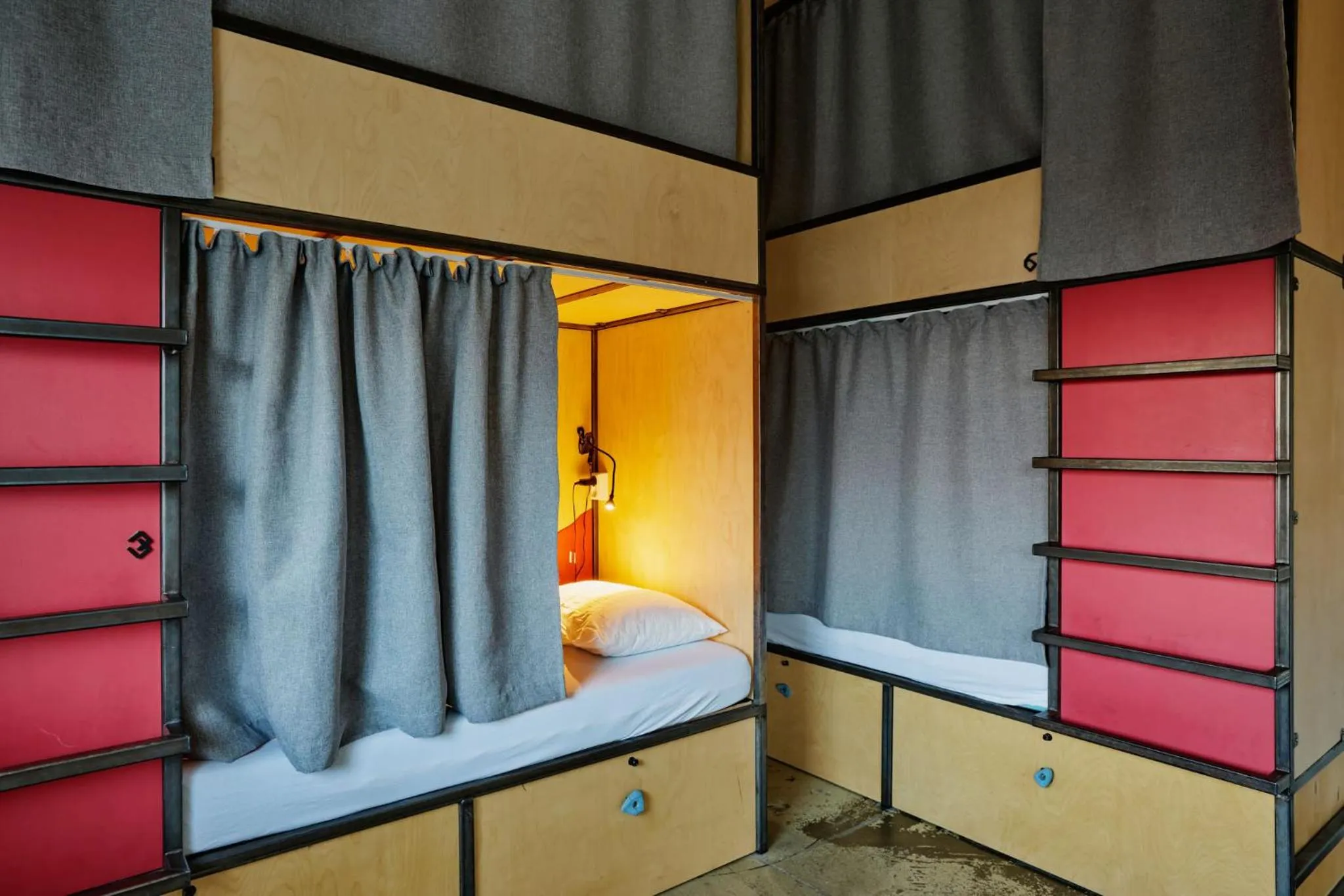 Bedroom, Bed in Midgard Base Camp