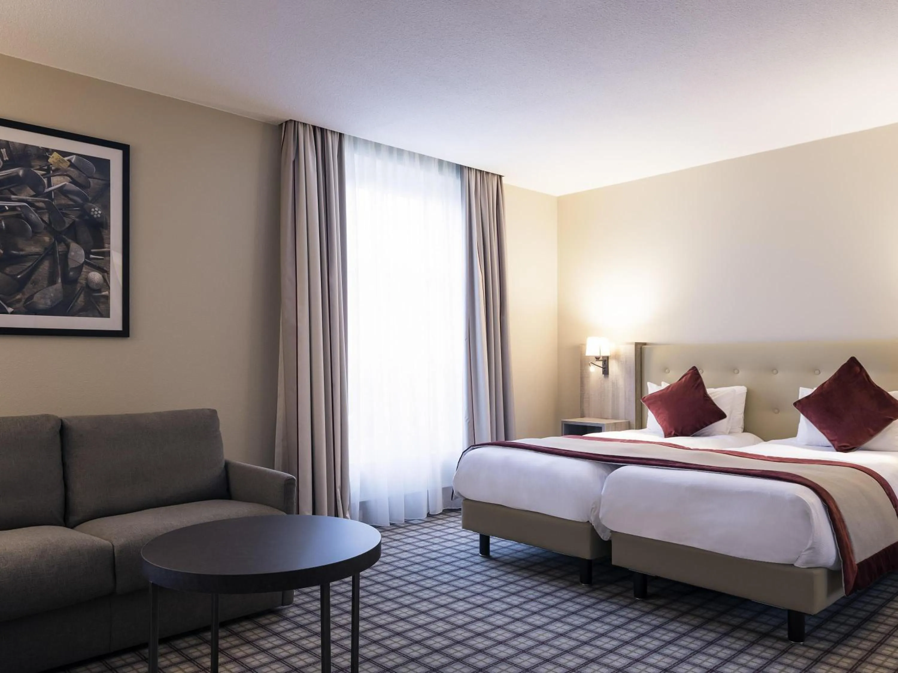 Bedroom, Bed in Mercure Luxembourg Kikuoka Golf & Spa