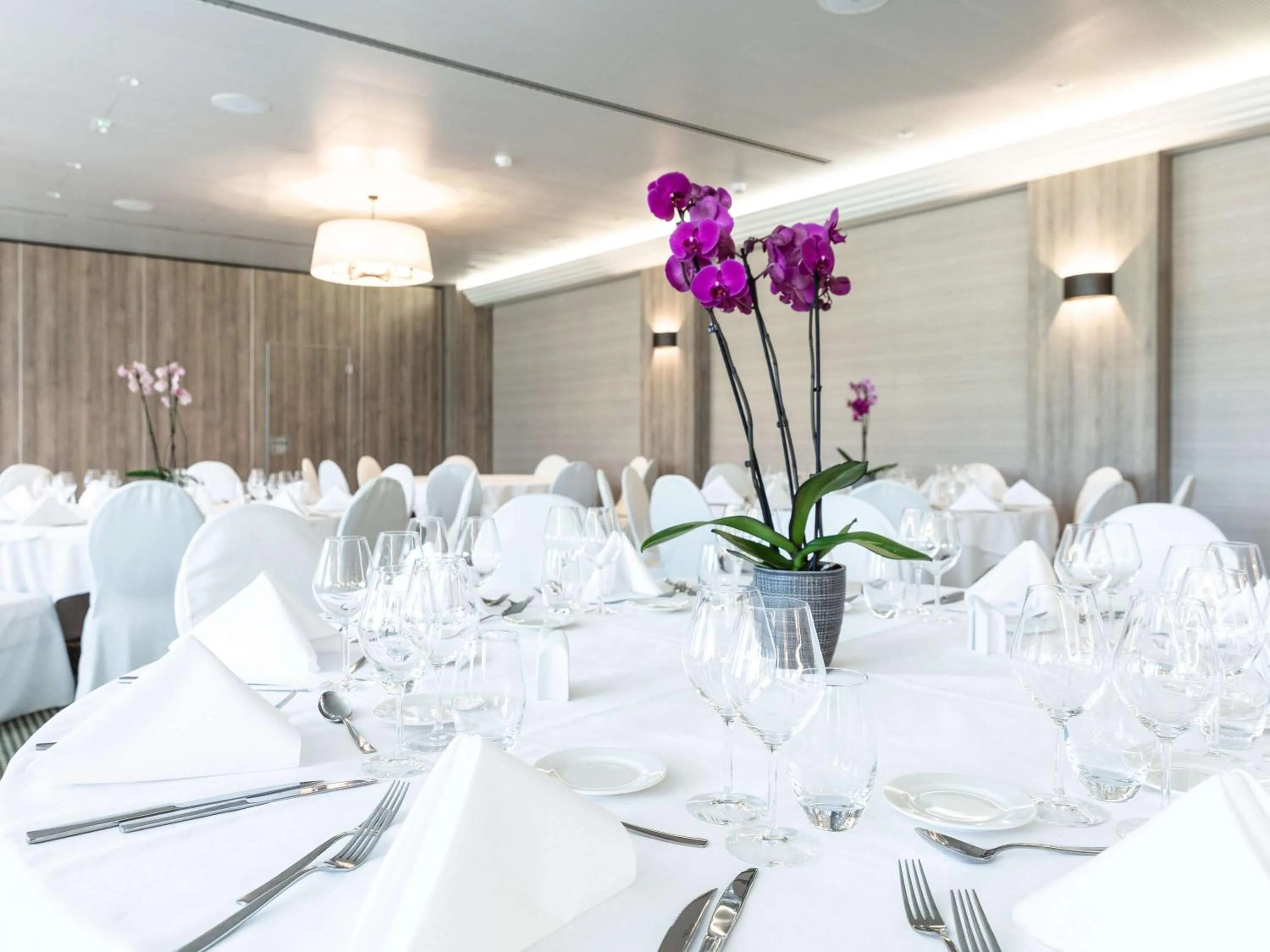 On site in Mercure Luxembourg Kikuoka Golf & Spa