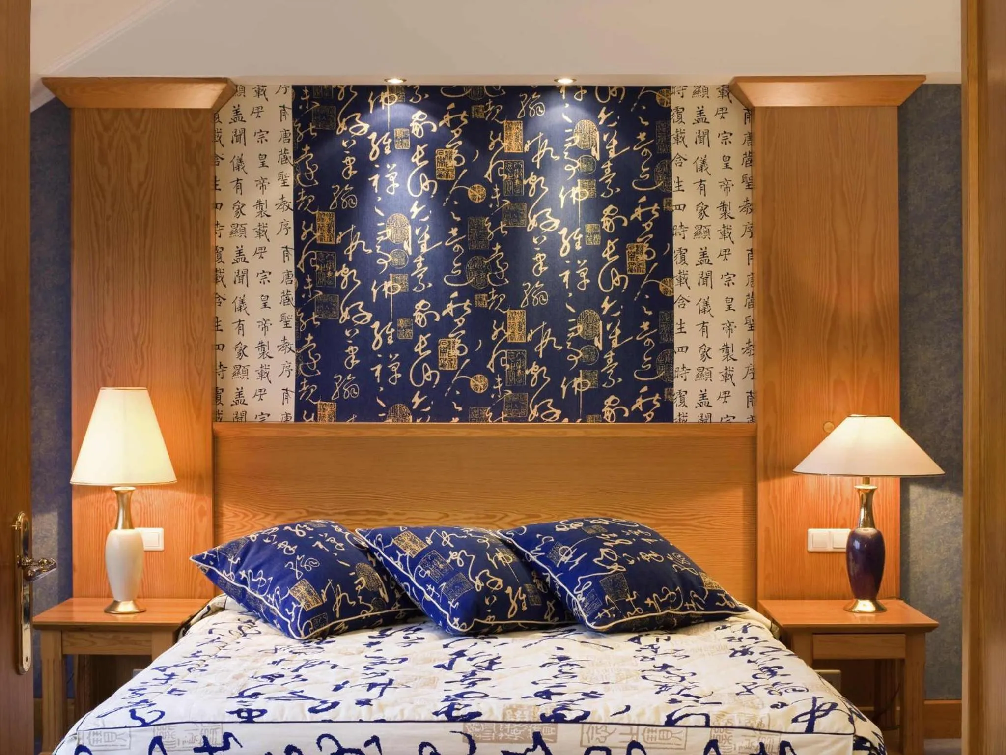 Bedroom, Bed in Mercure Luxembourg Kikuoka Golf & Spa