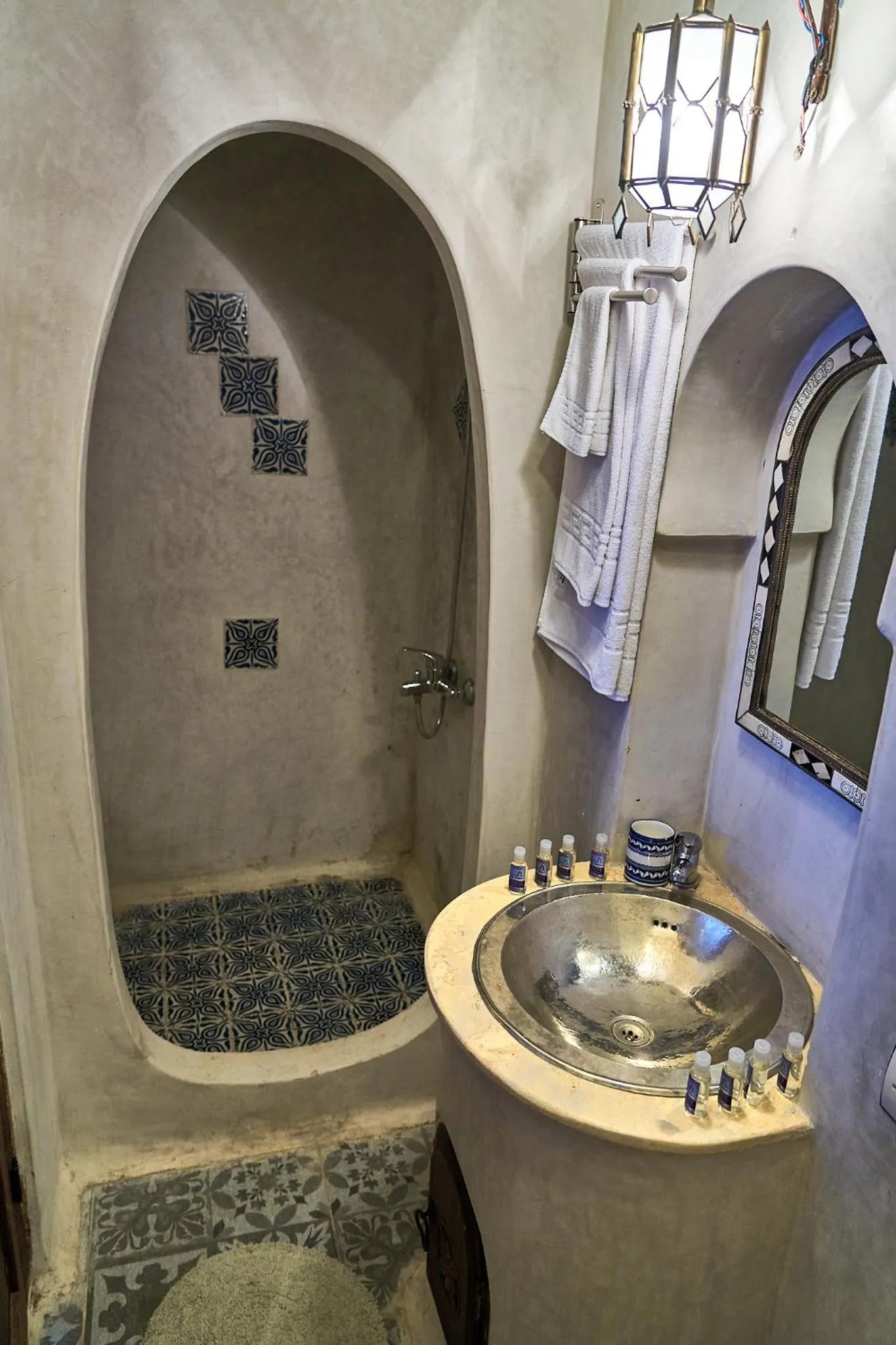 Toilet in Dar Yakout