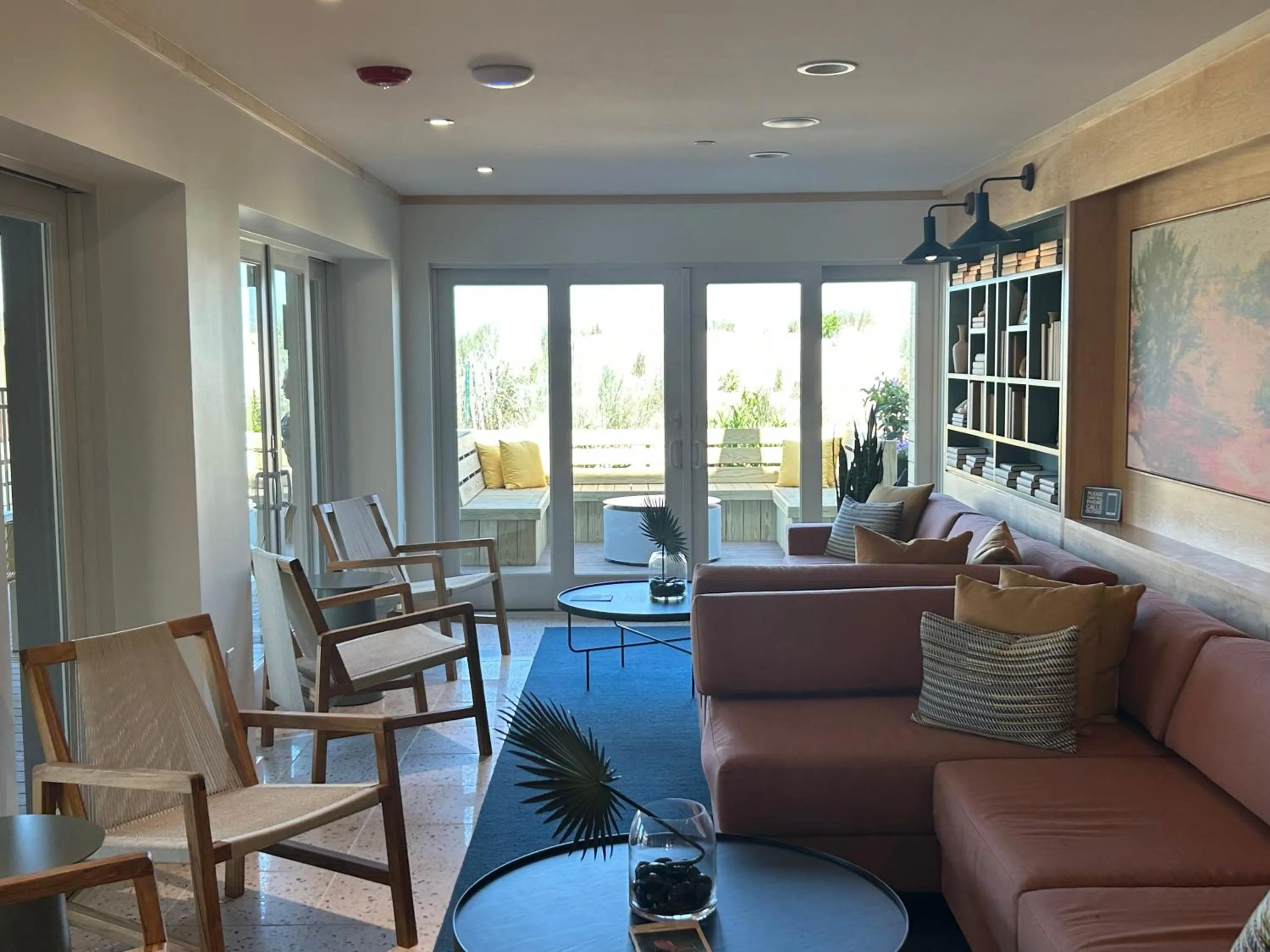 Library in Atlantic View Hotel