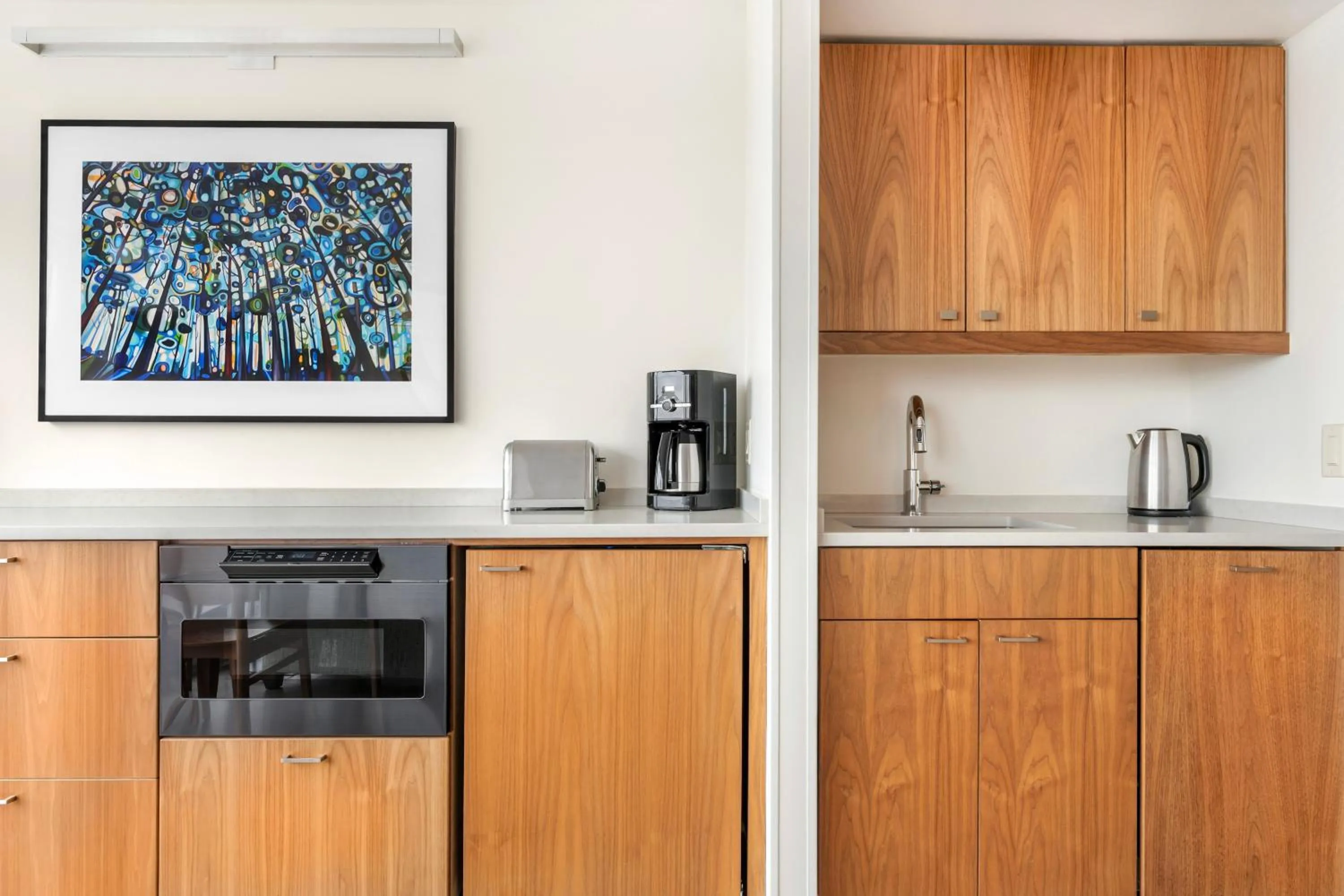 Kitchen or kitchenette in Embarc Vancouver