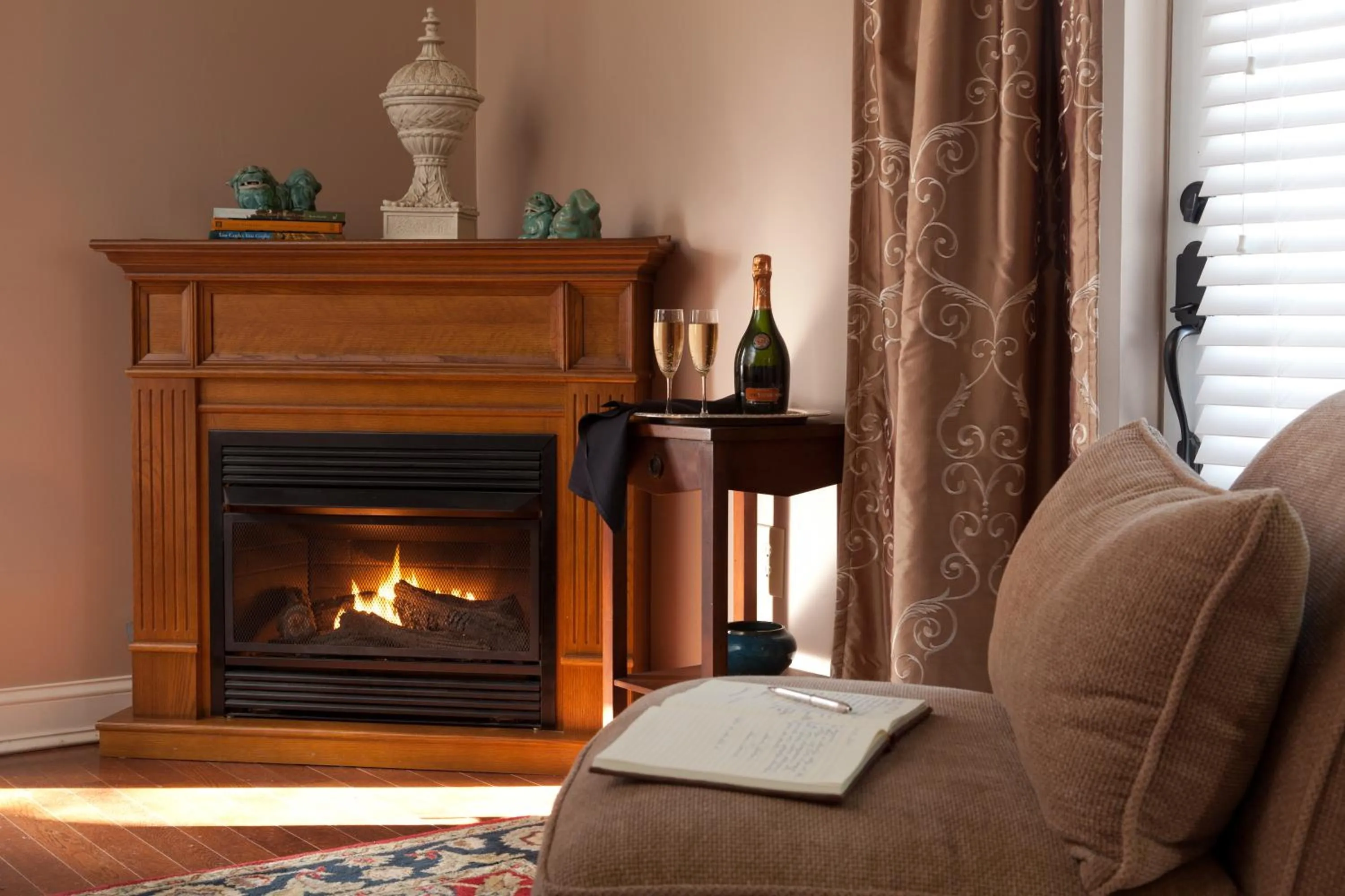 Seating area in The Inn & Tavern at Meander