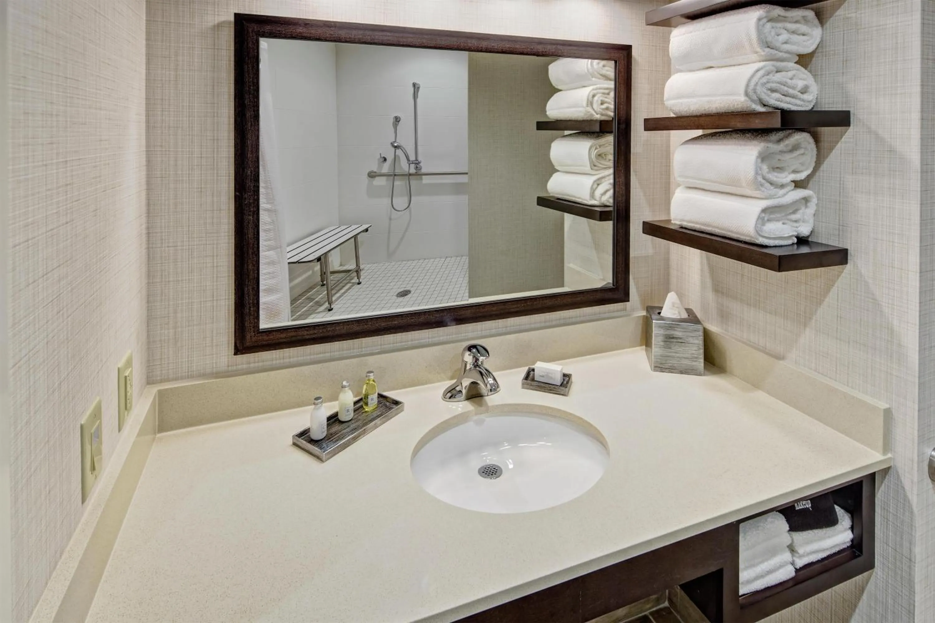 Bathroom in Black Fox Lodge Pigeon Forge, Tapestry Collection by Hilton