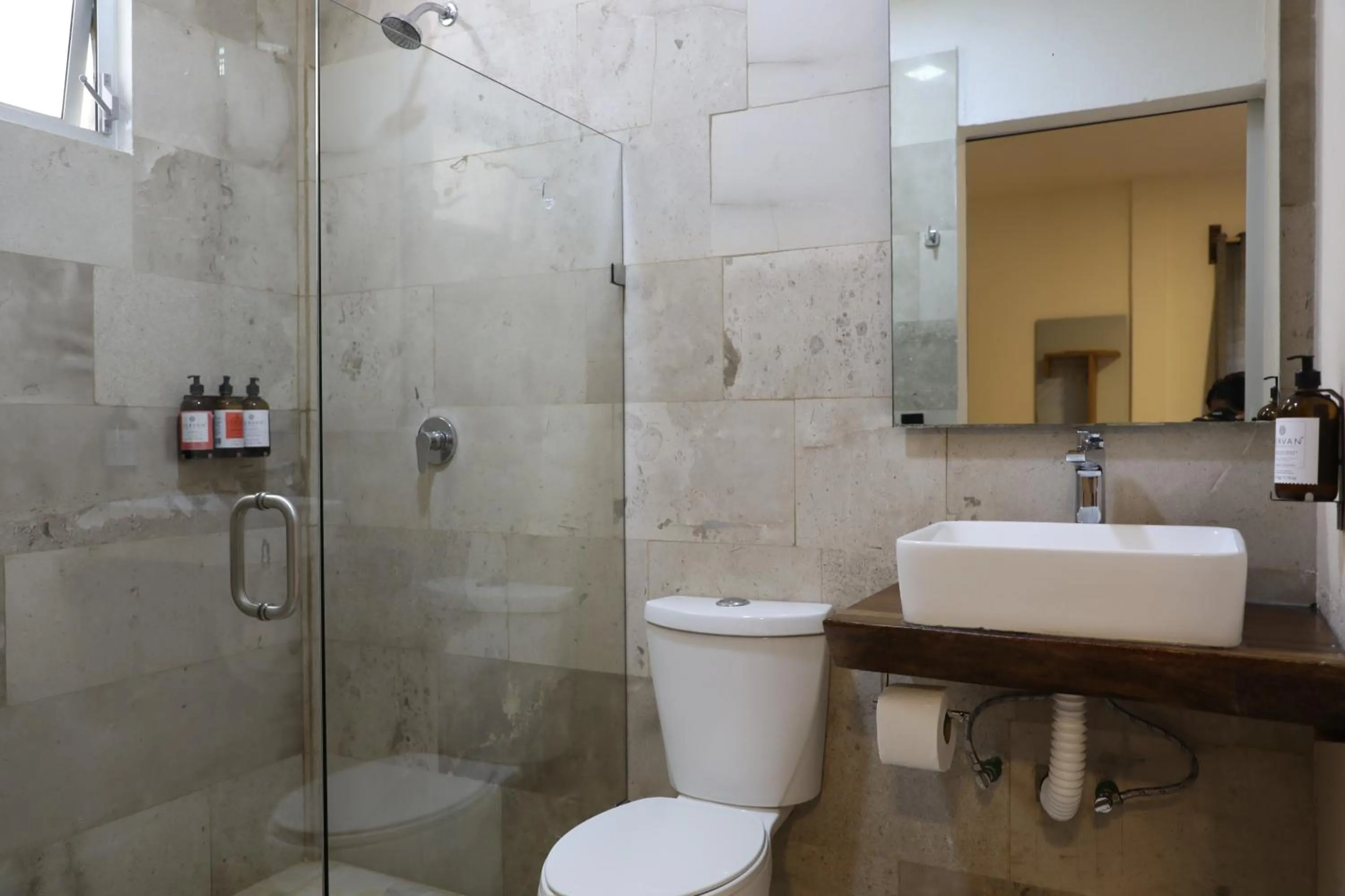 Shower in Hotel Playa Zipolite