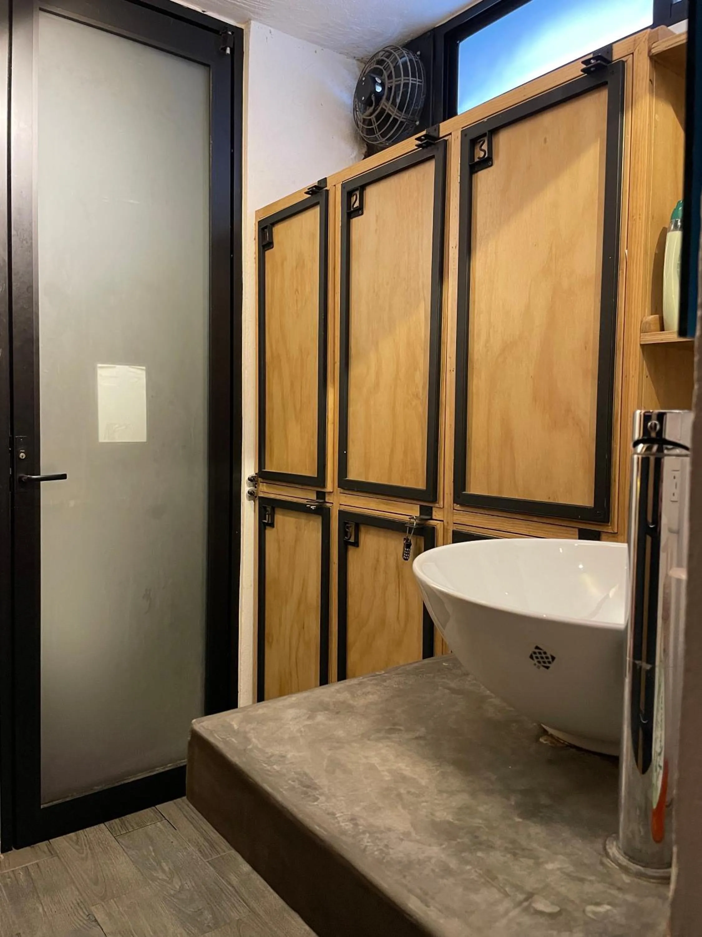 Bathroom in Hostal La Isla