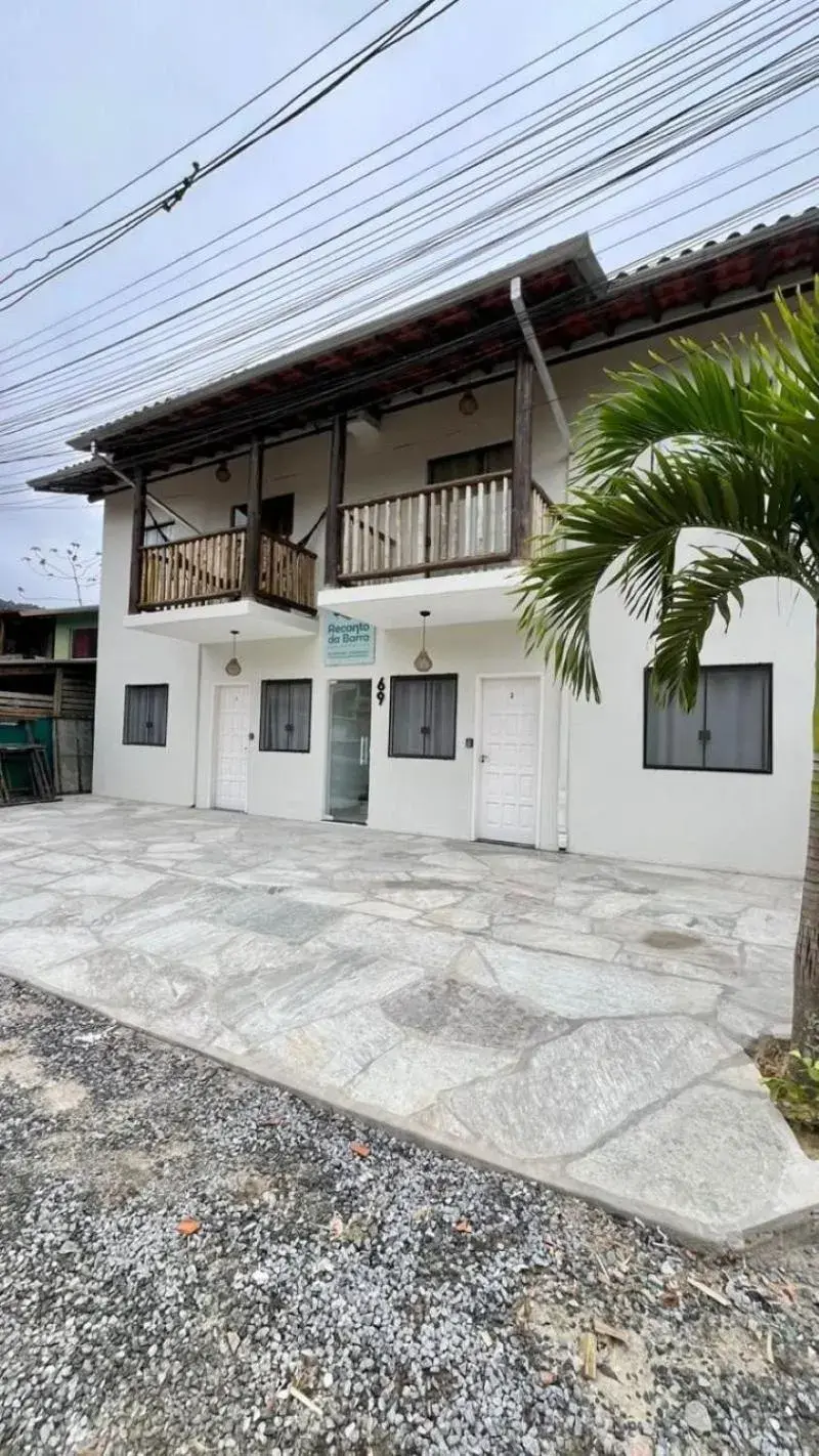 Superior One-Bedroom Apartment with Balcony - single occupancy in Apartamentos Recanto da Barra Superior One-Bedroom Apartment with Balcony - single occupancy in Apartamentos Recanto da Barra