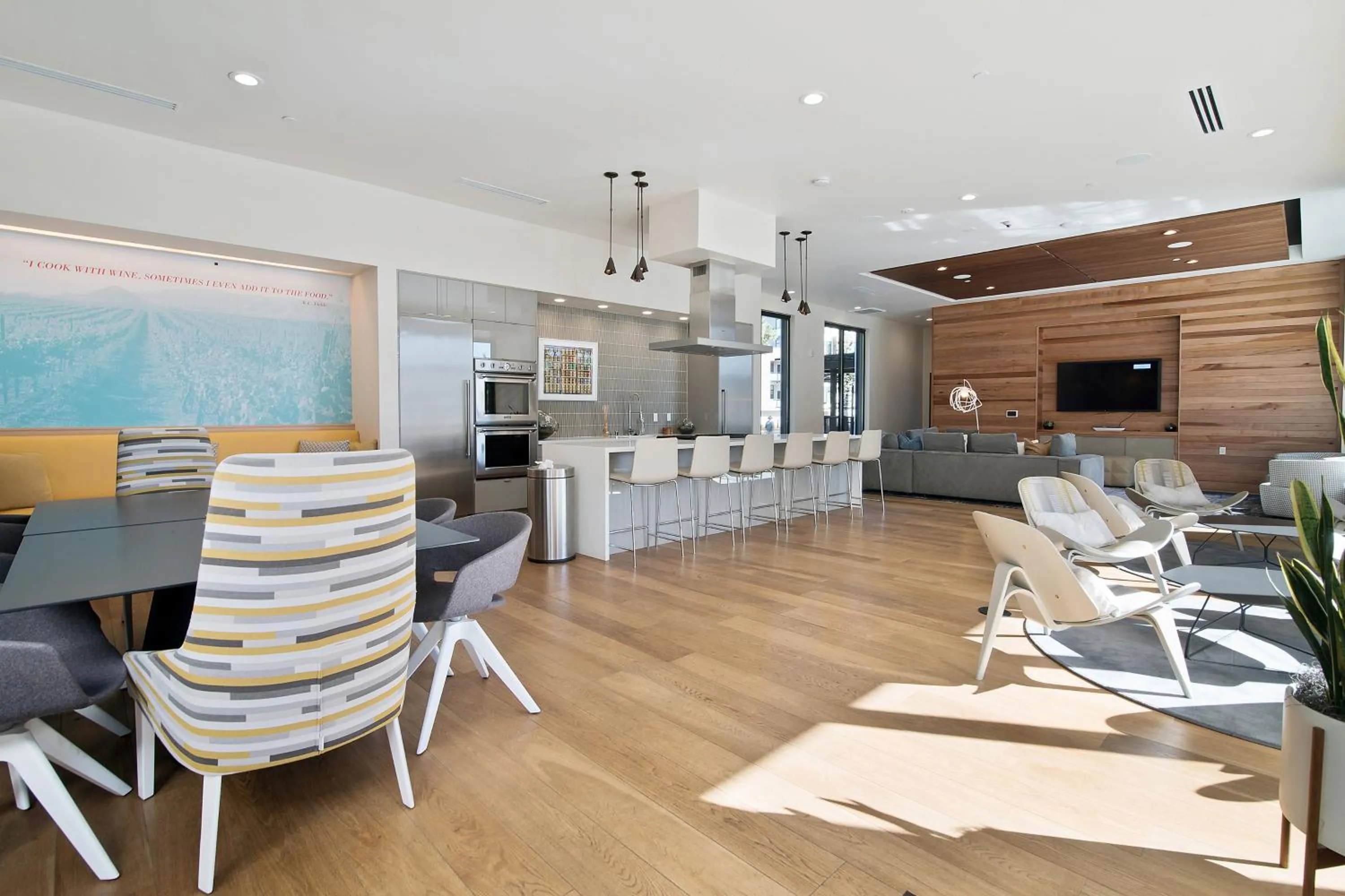 Communal lounge/ TV room in Global Luxury Suites at Downtown Mountain View