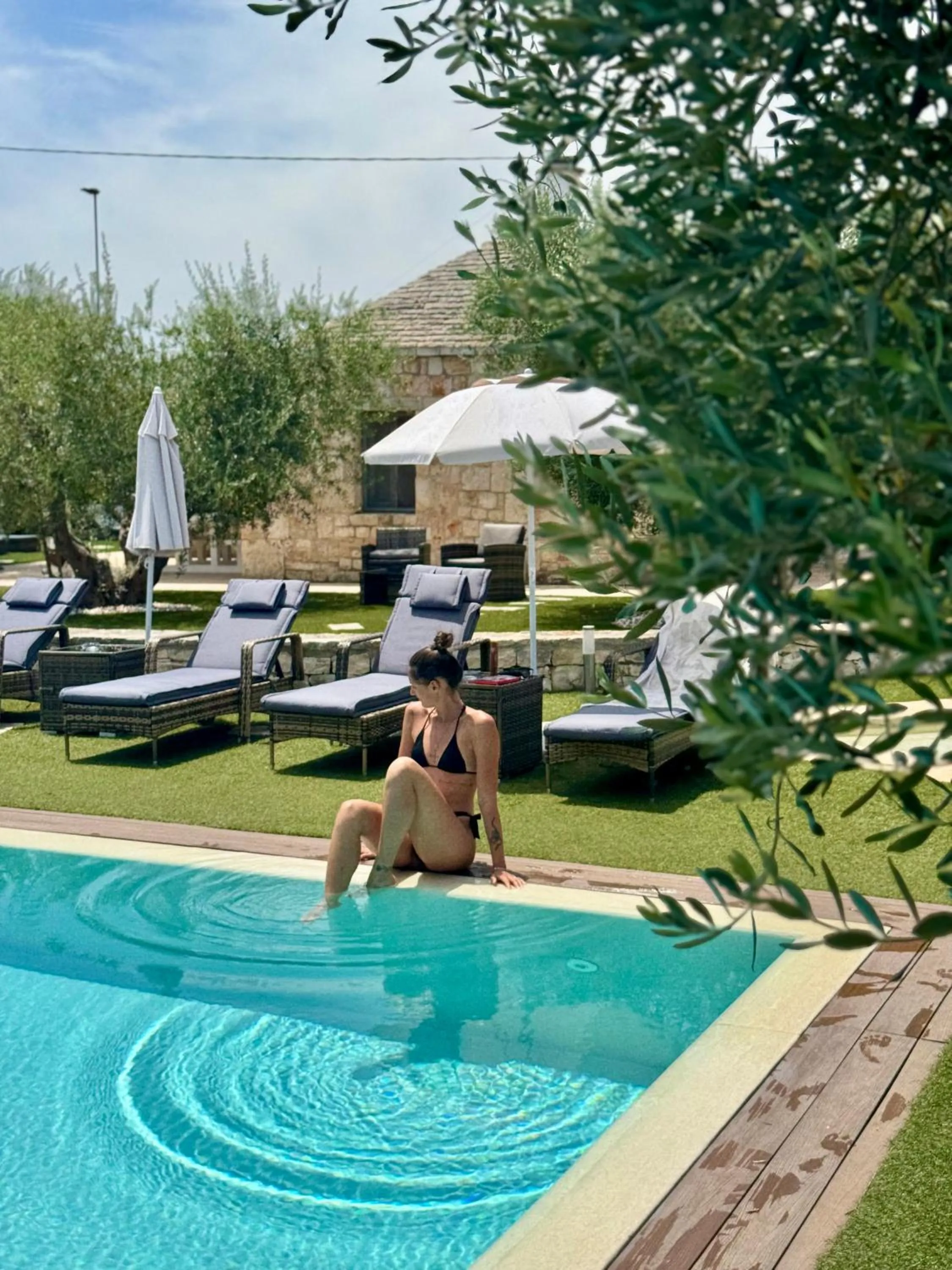 Pool view in La linea dell'orizzonte