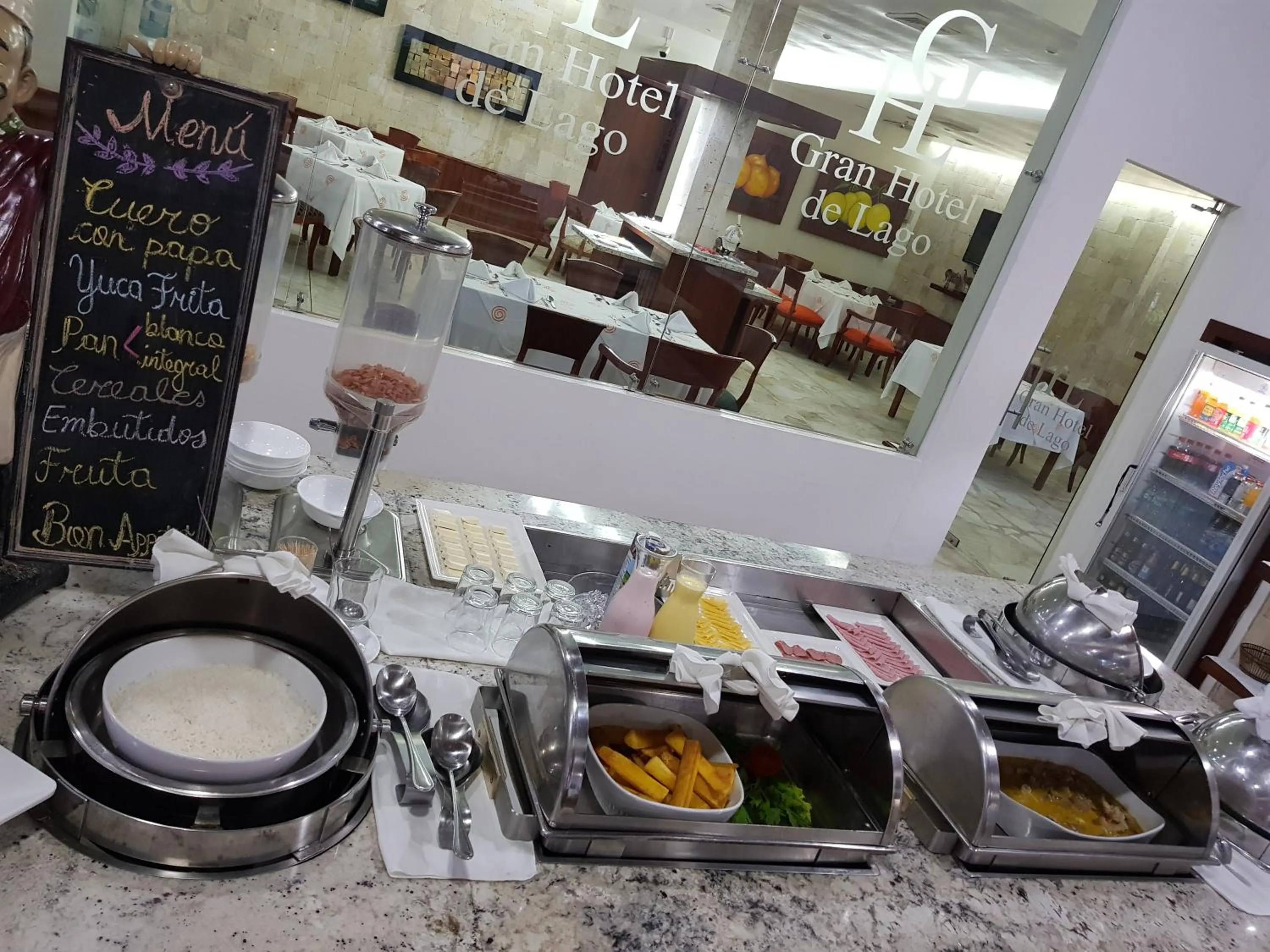 Breakfast in Gran Hotel De Lago - Lago Agrio