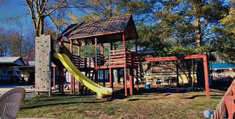 Restaurant/places to eat in Timber Pointe Resort