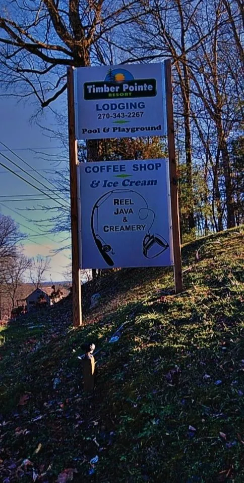 Restaurant/places to eat in Timber Pointe Resort