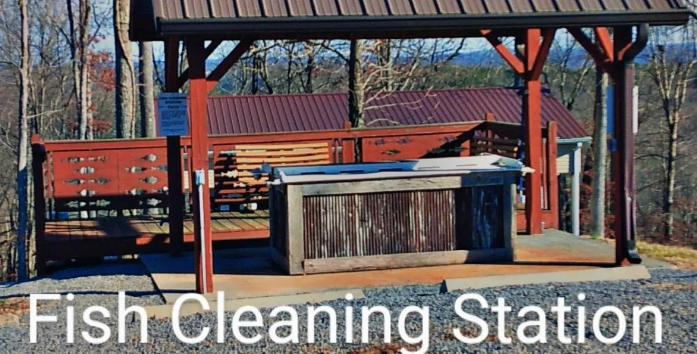 Restaurant/places to eat in Timber Pointe Resort