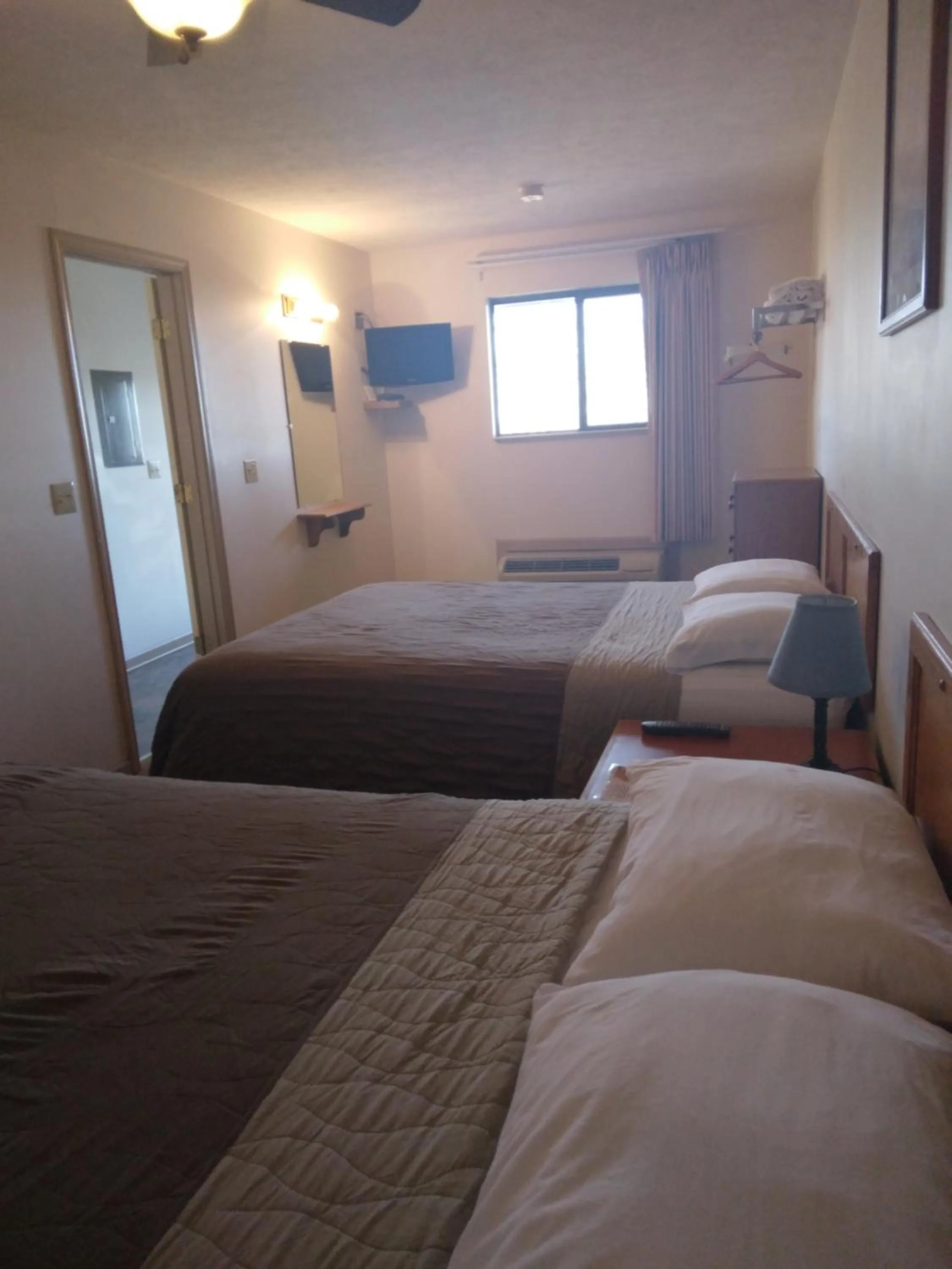 Restaurant/places to eat in Timber Pointe Resort