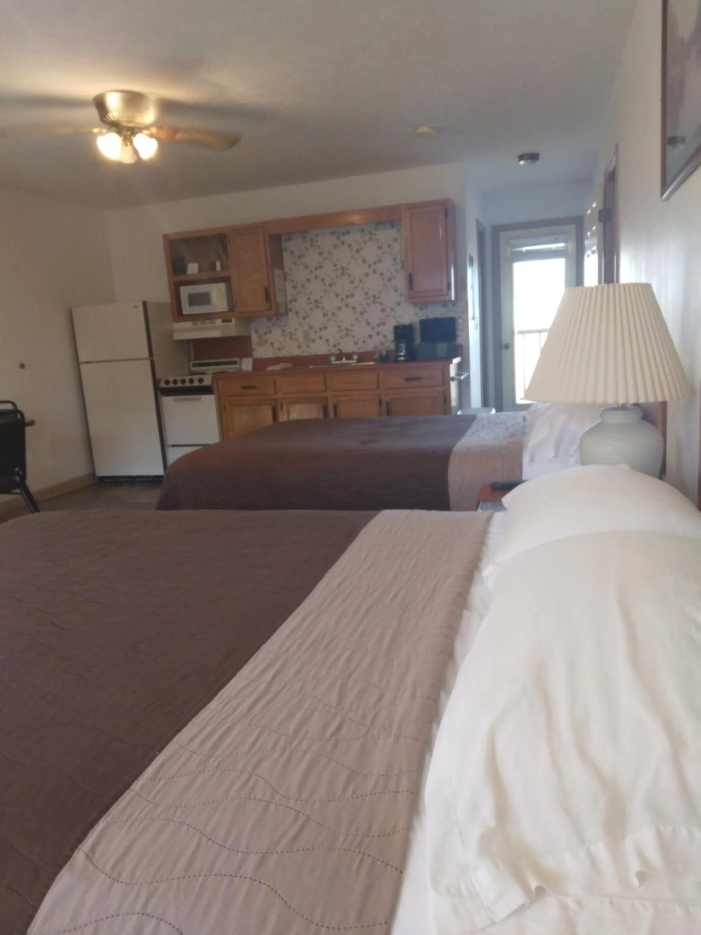 Restaurant/places to eat in Timber Pointe Resort