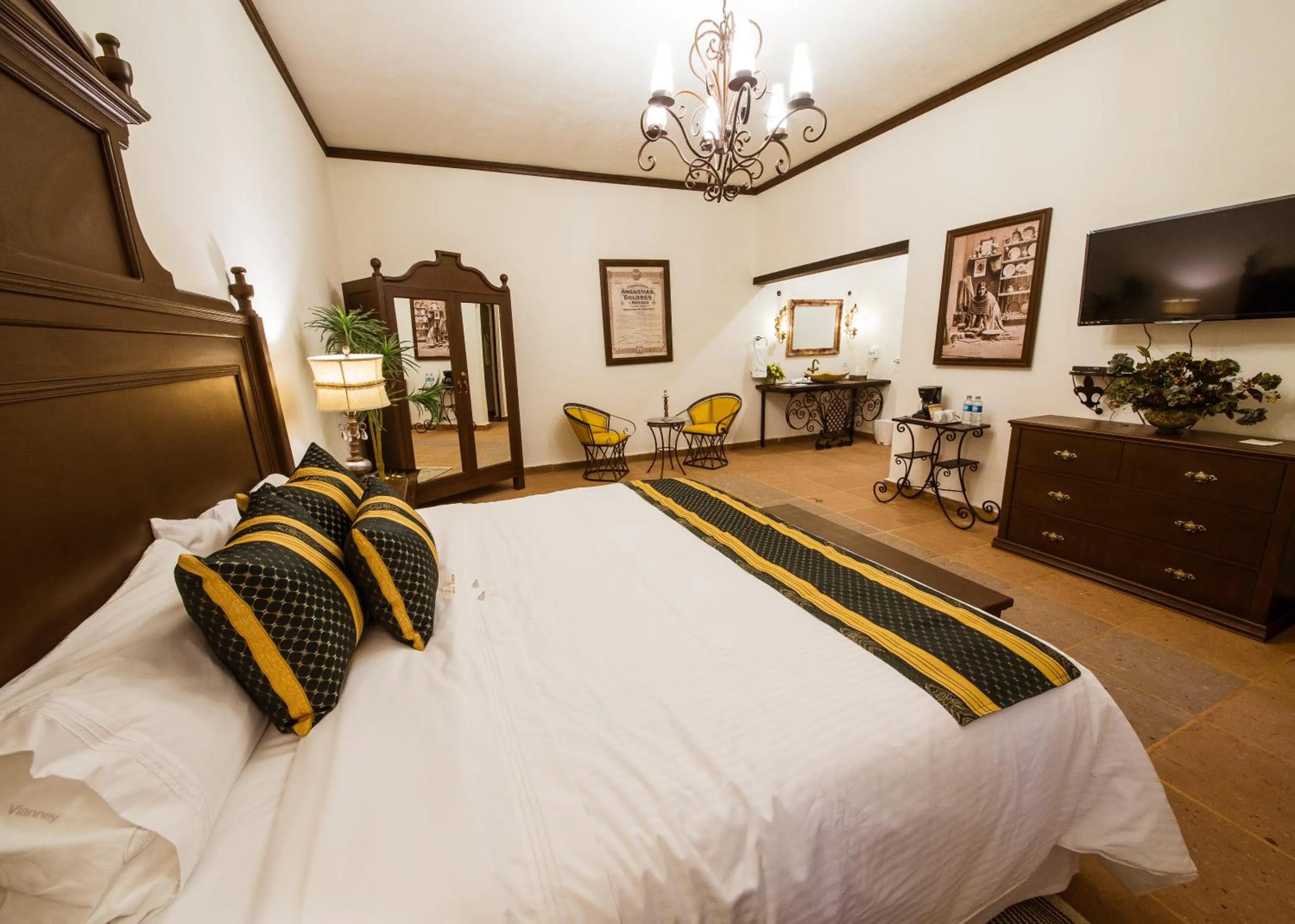 Bed in La Casona Minera