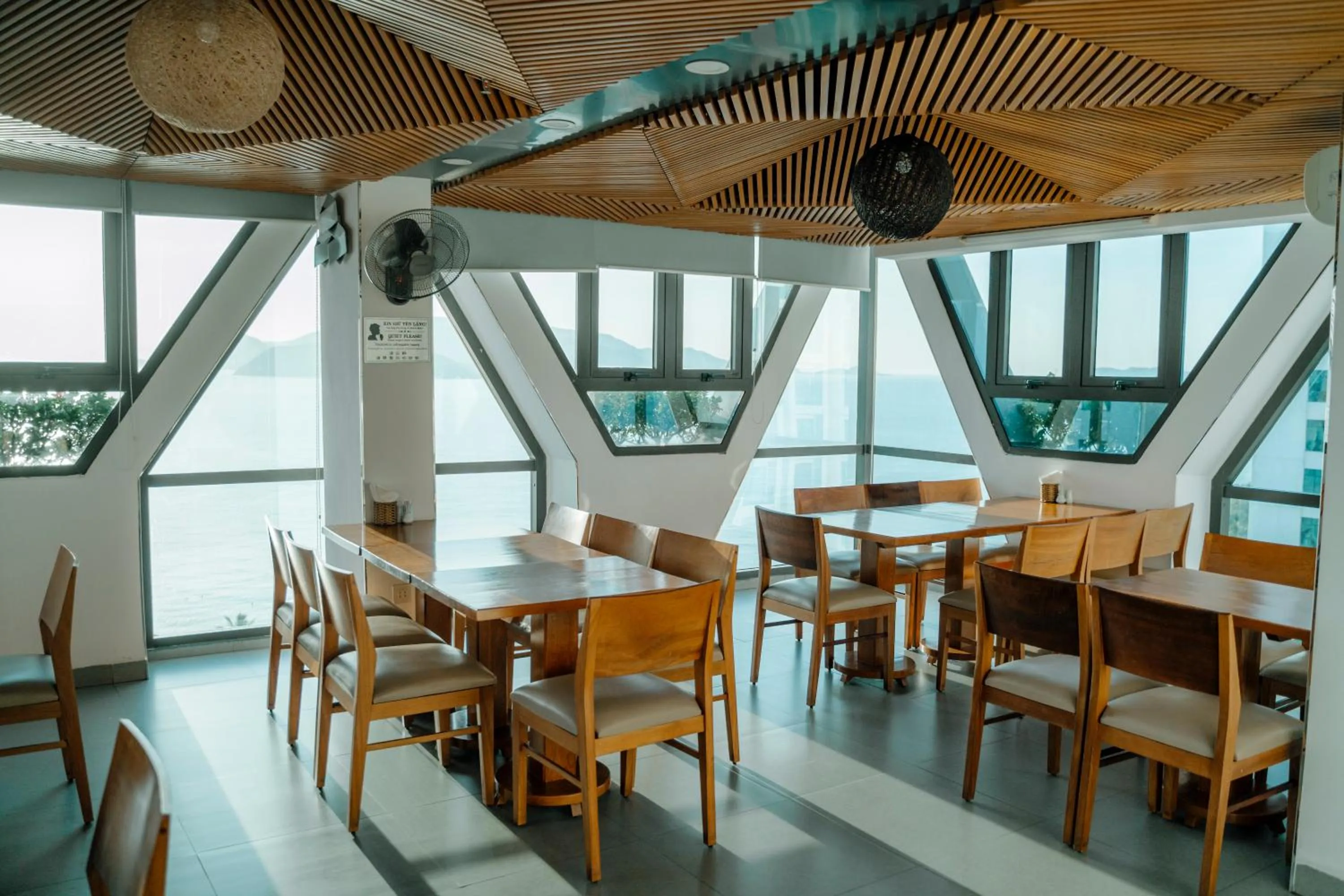 Restaurant/places to eat in Venue Hotel Nha Trang Beach