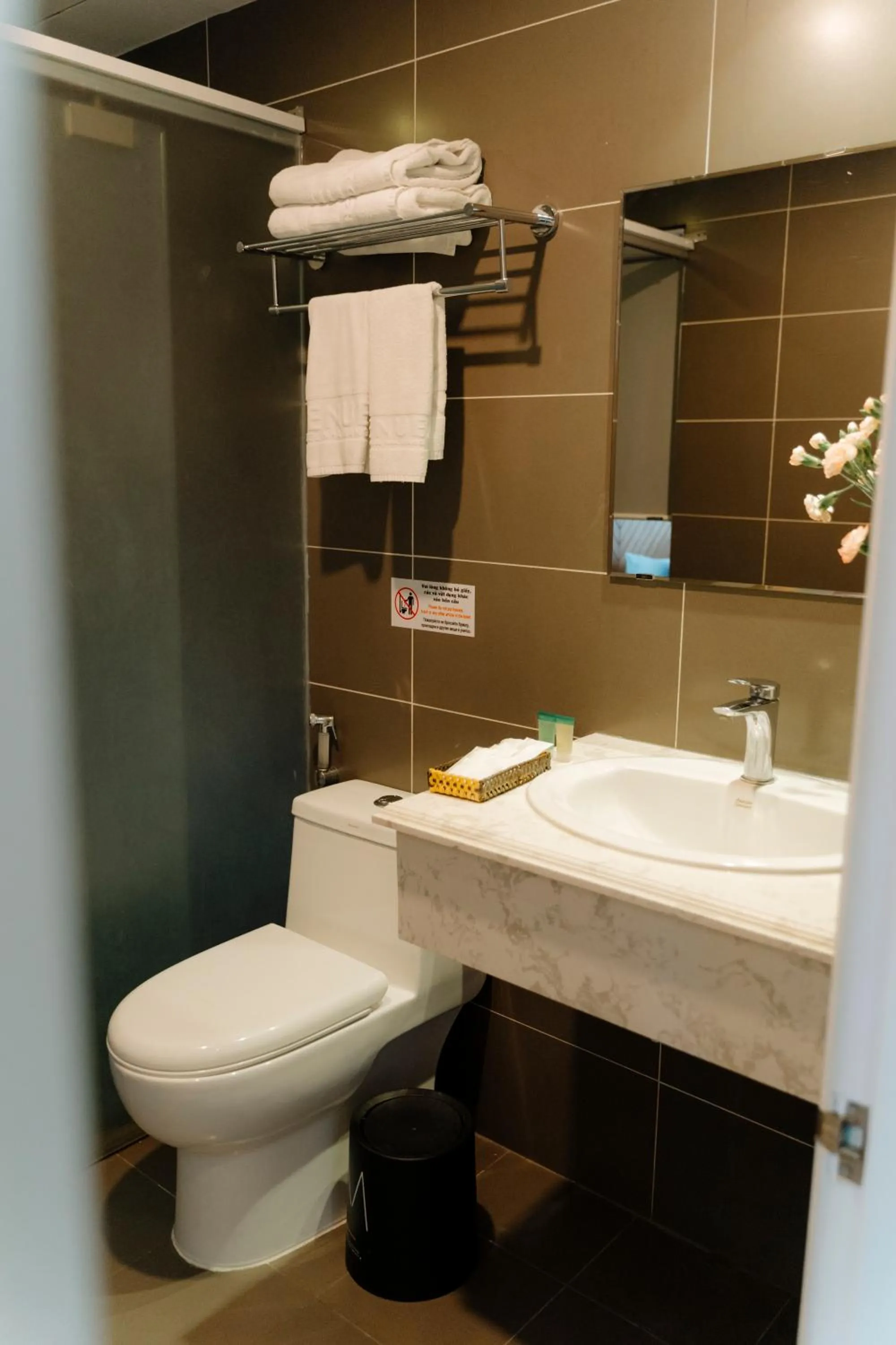 Toilet in Venue Hotel Nha Trang Beach