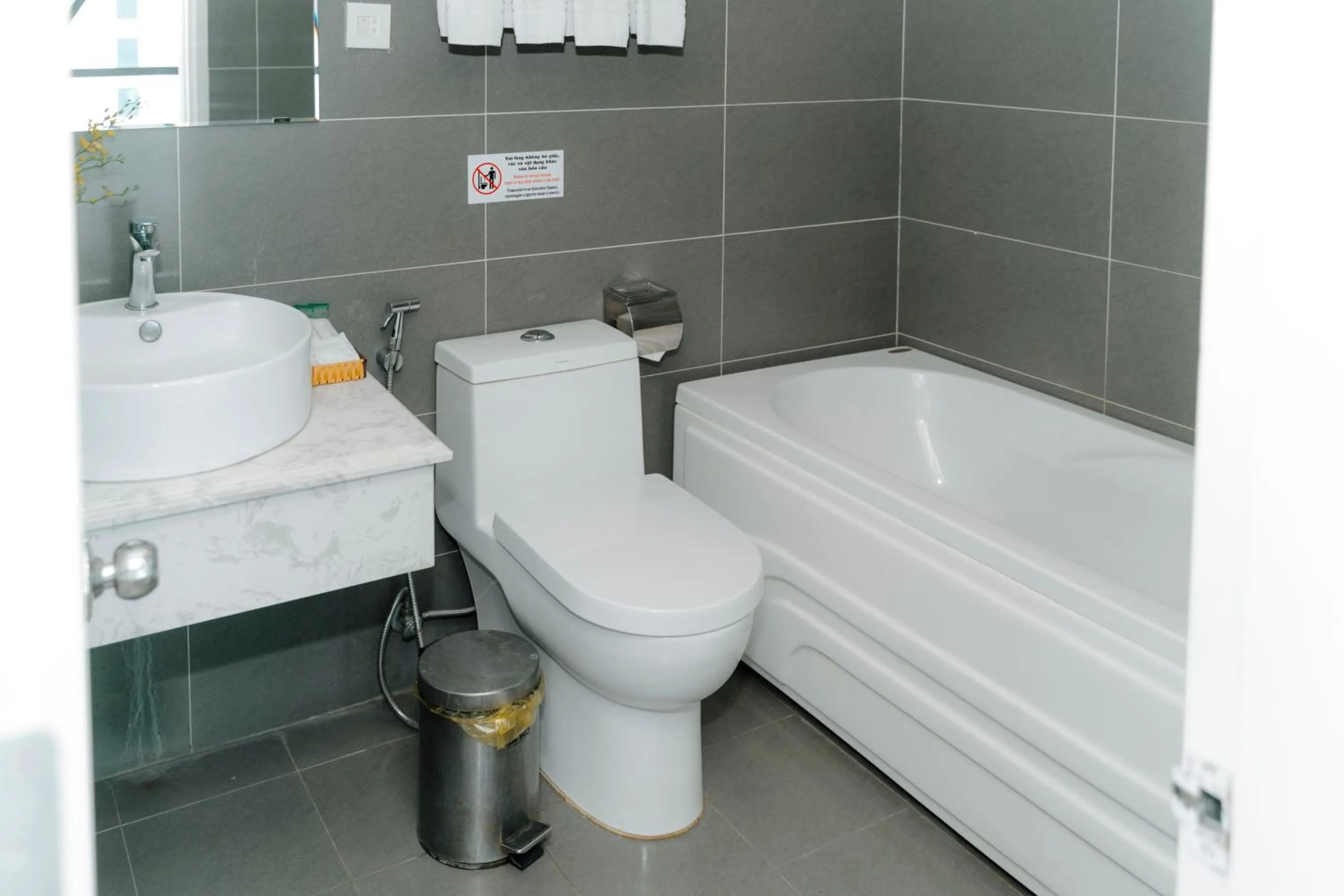 Bathroom in Venue Hotel Nha Trang Beach