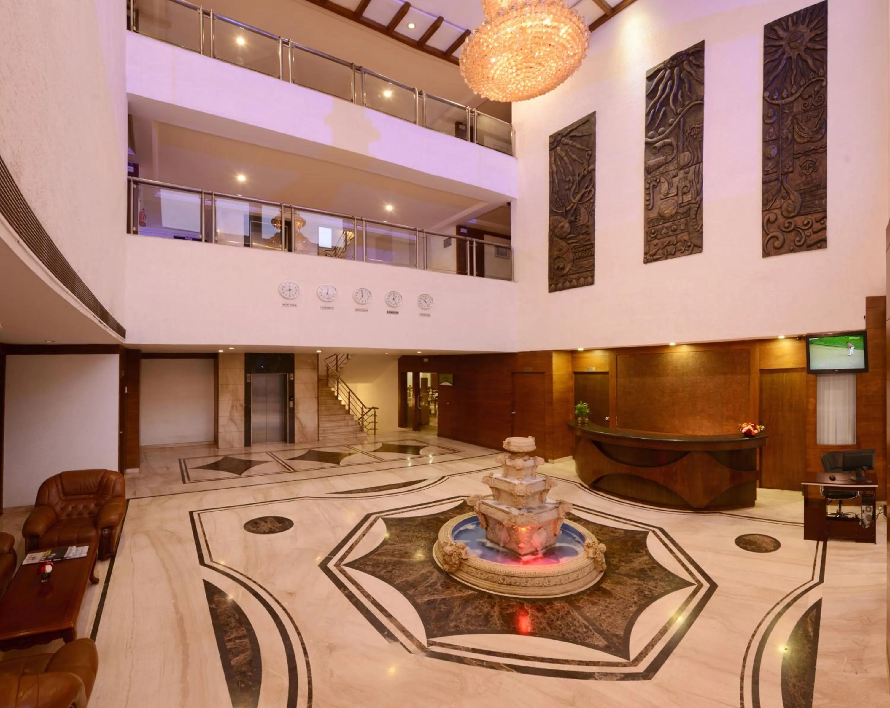 Lobby or reception in Keshav Clarks Inn Gadag