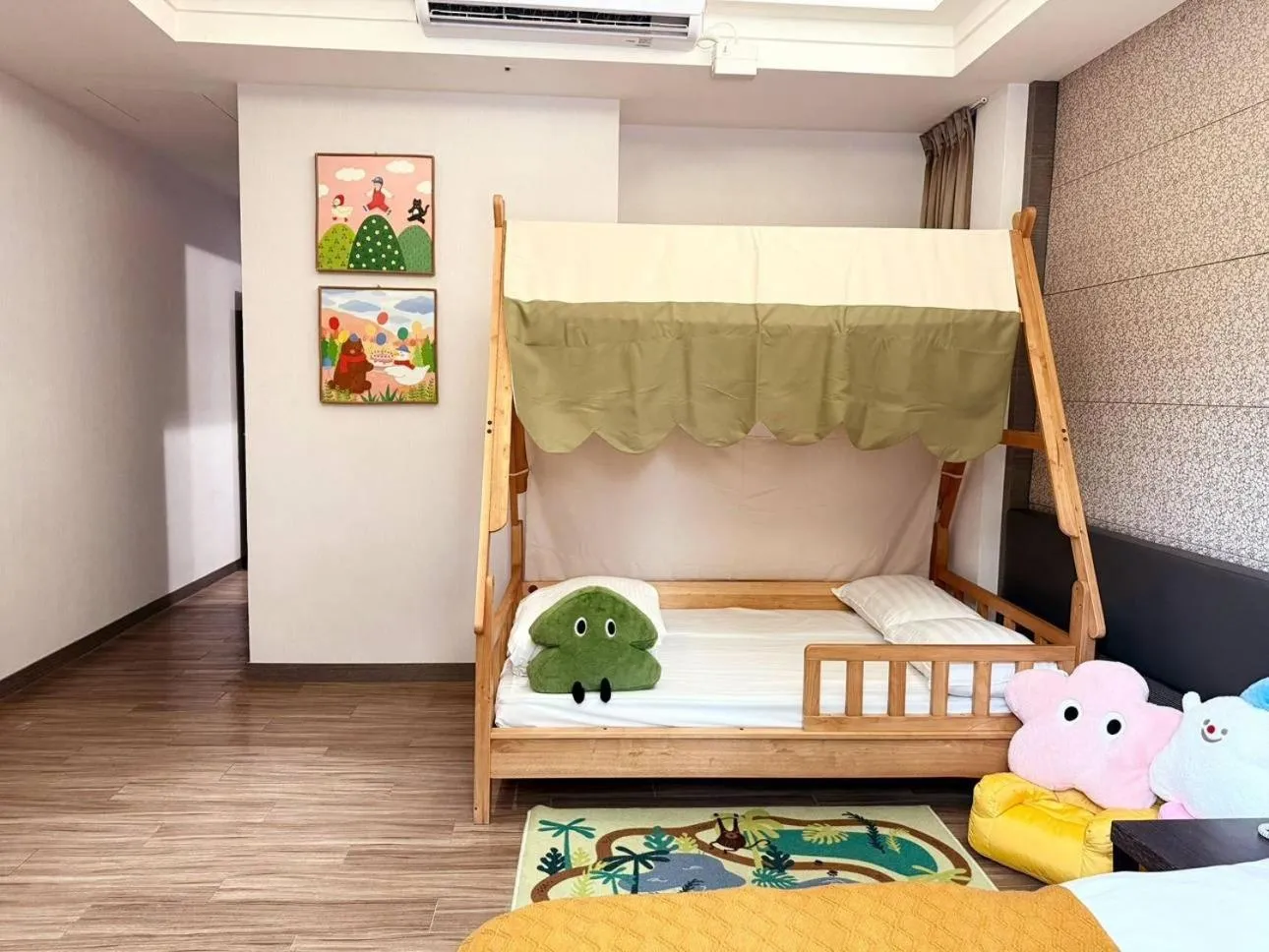 Bed in Talmud Hotel Tainan