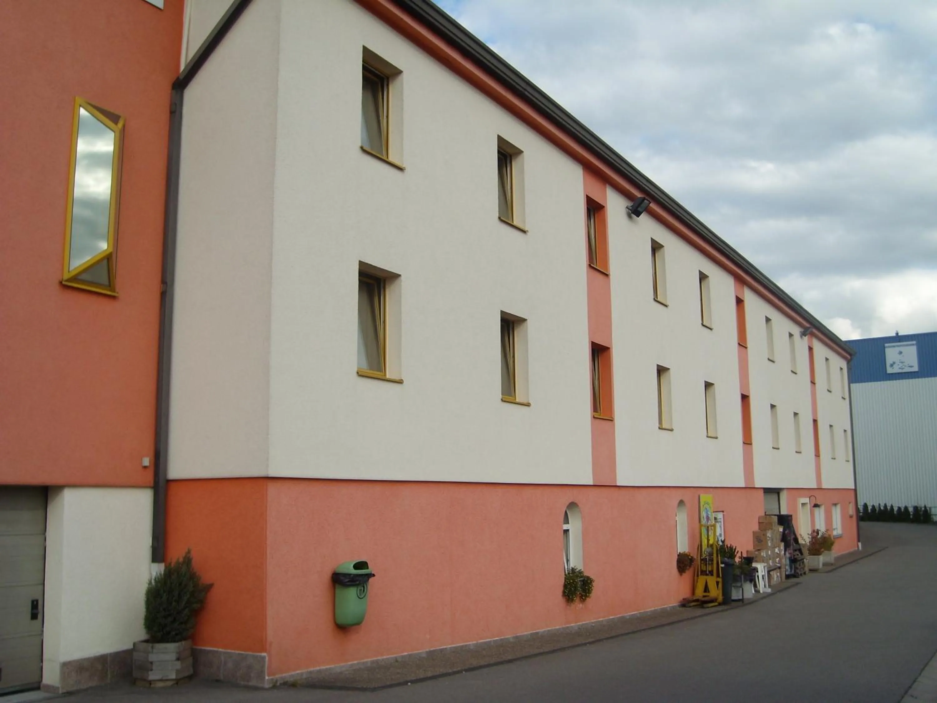 Facade/entrance in Hotel de Foetz