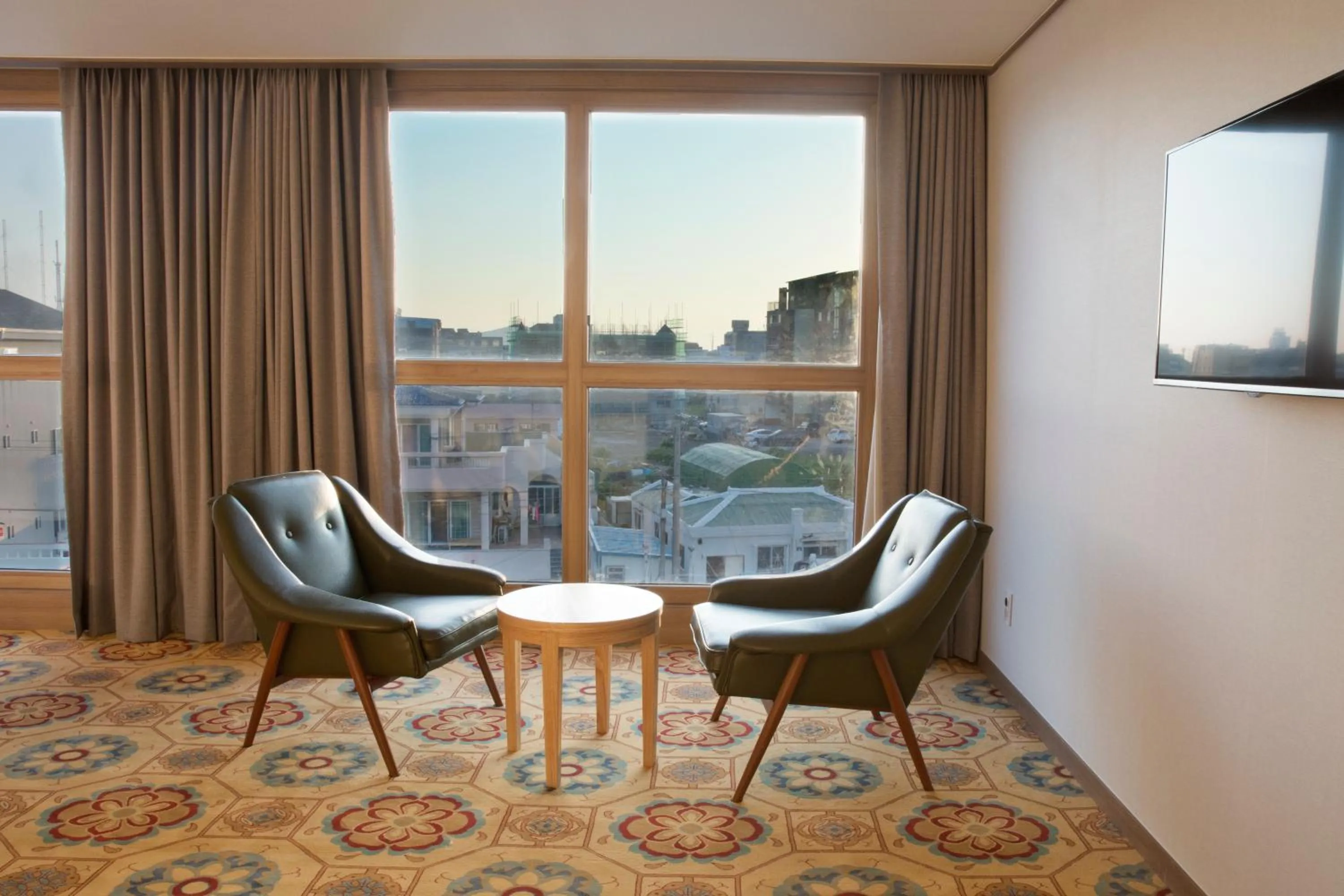 Photo of the whole room in Sunrise Hotel Seongsan