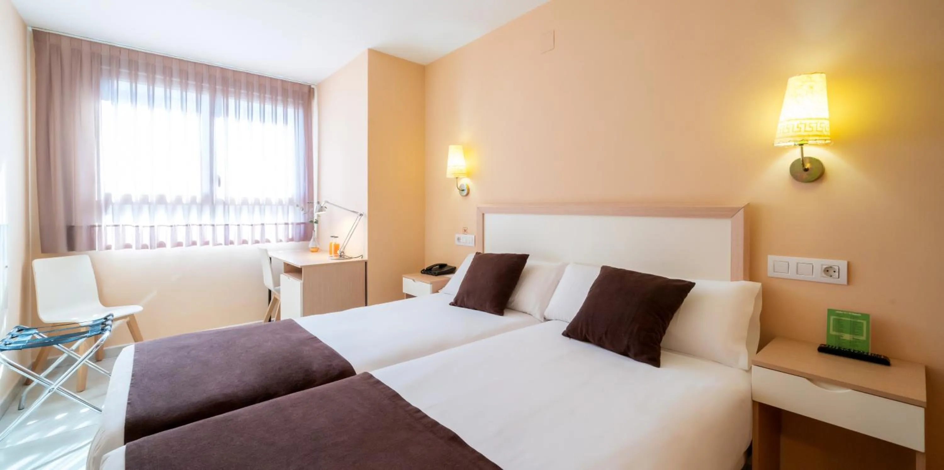 Bed in La City Mercado