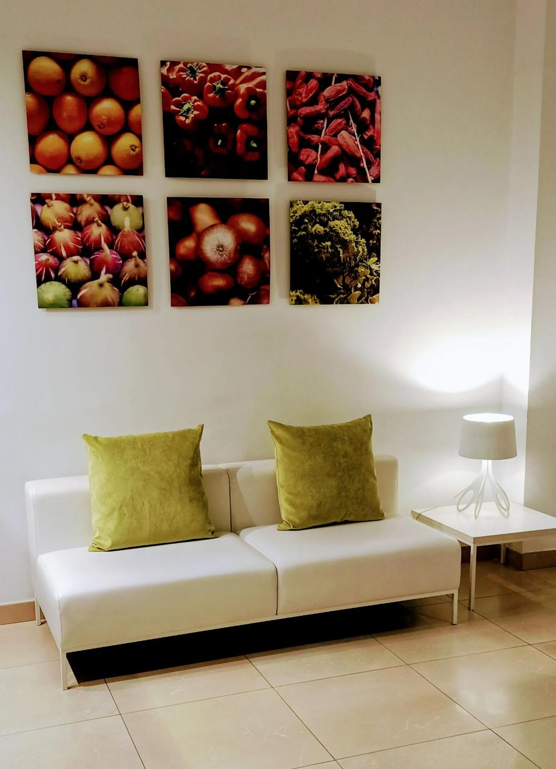 Living room in La City Mercado