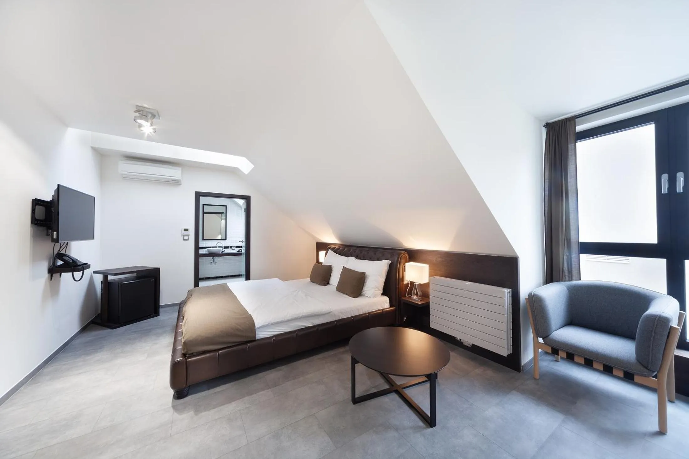 Bed in Hotel Panství Dlouhá Lhota