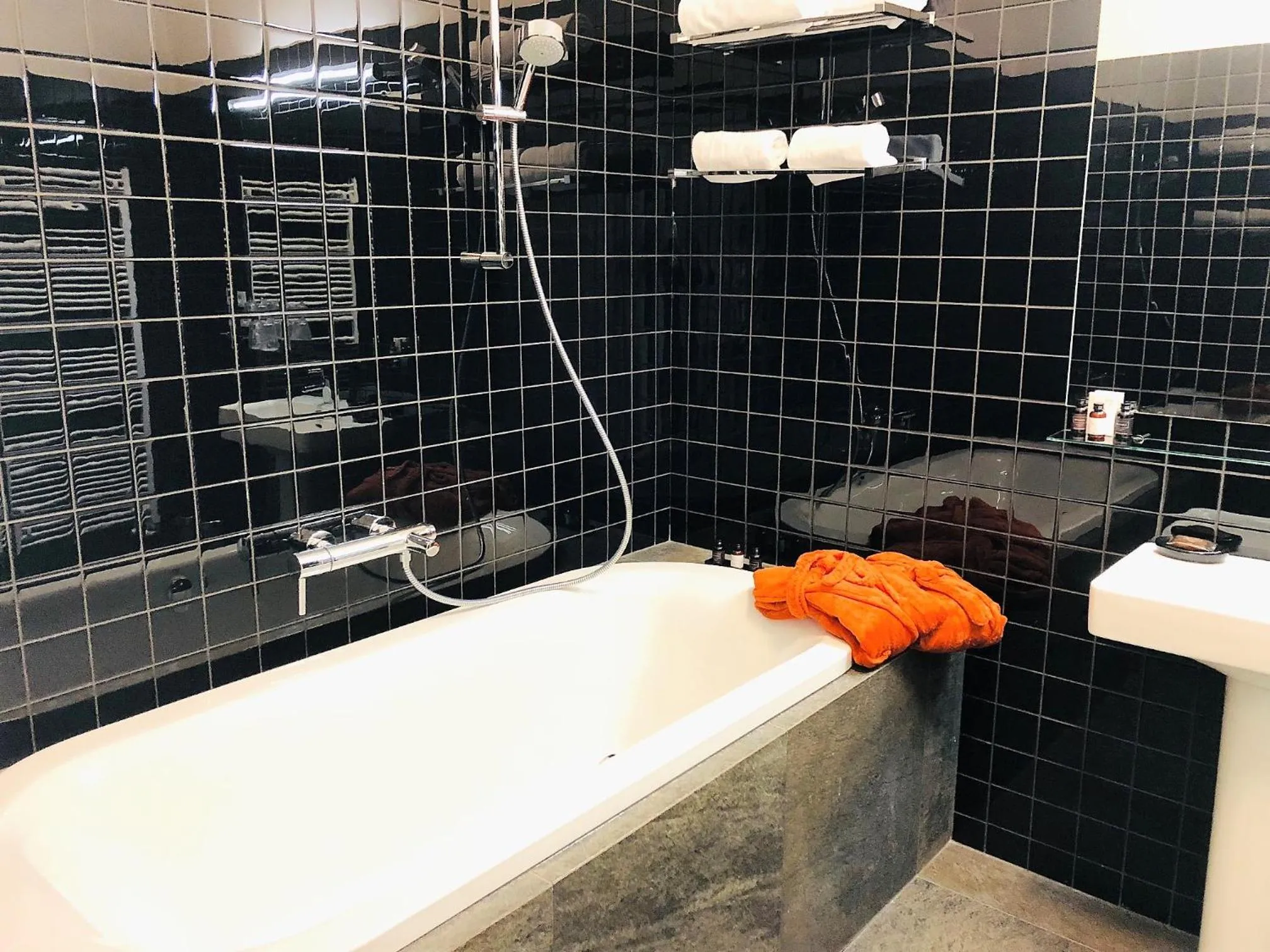 Bathroom in Hotel Panství Dlouhá Lhota