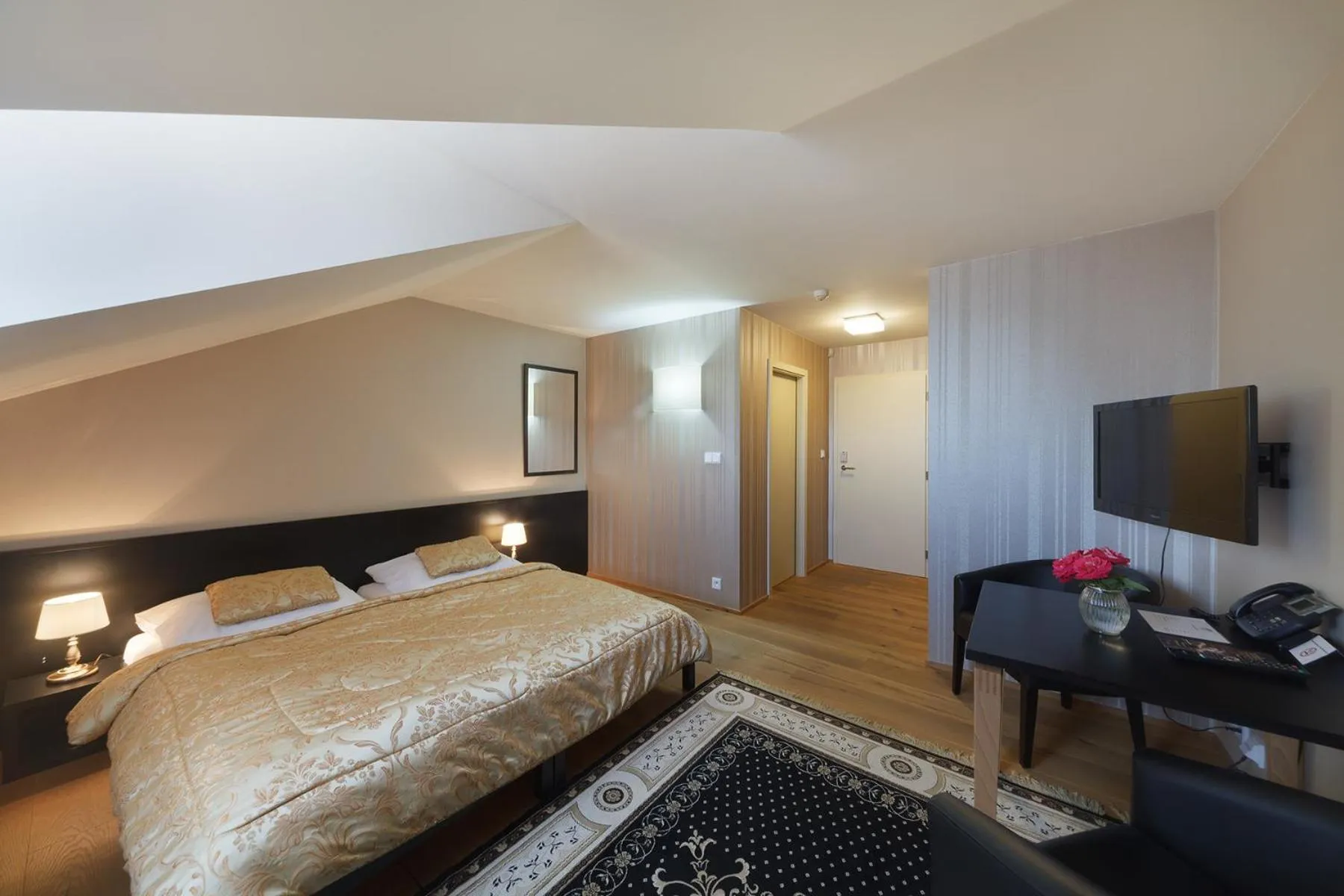 Bed in Hotel Panství Dlouhá Lhota