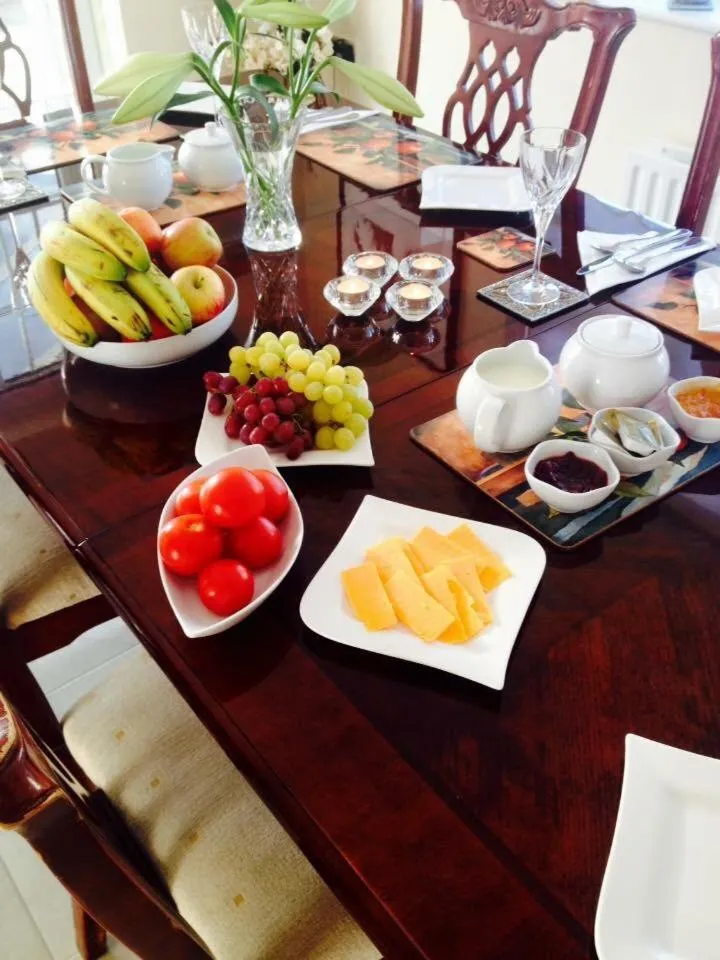 Food and drinks in Woodleigh Lodge